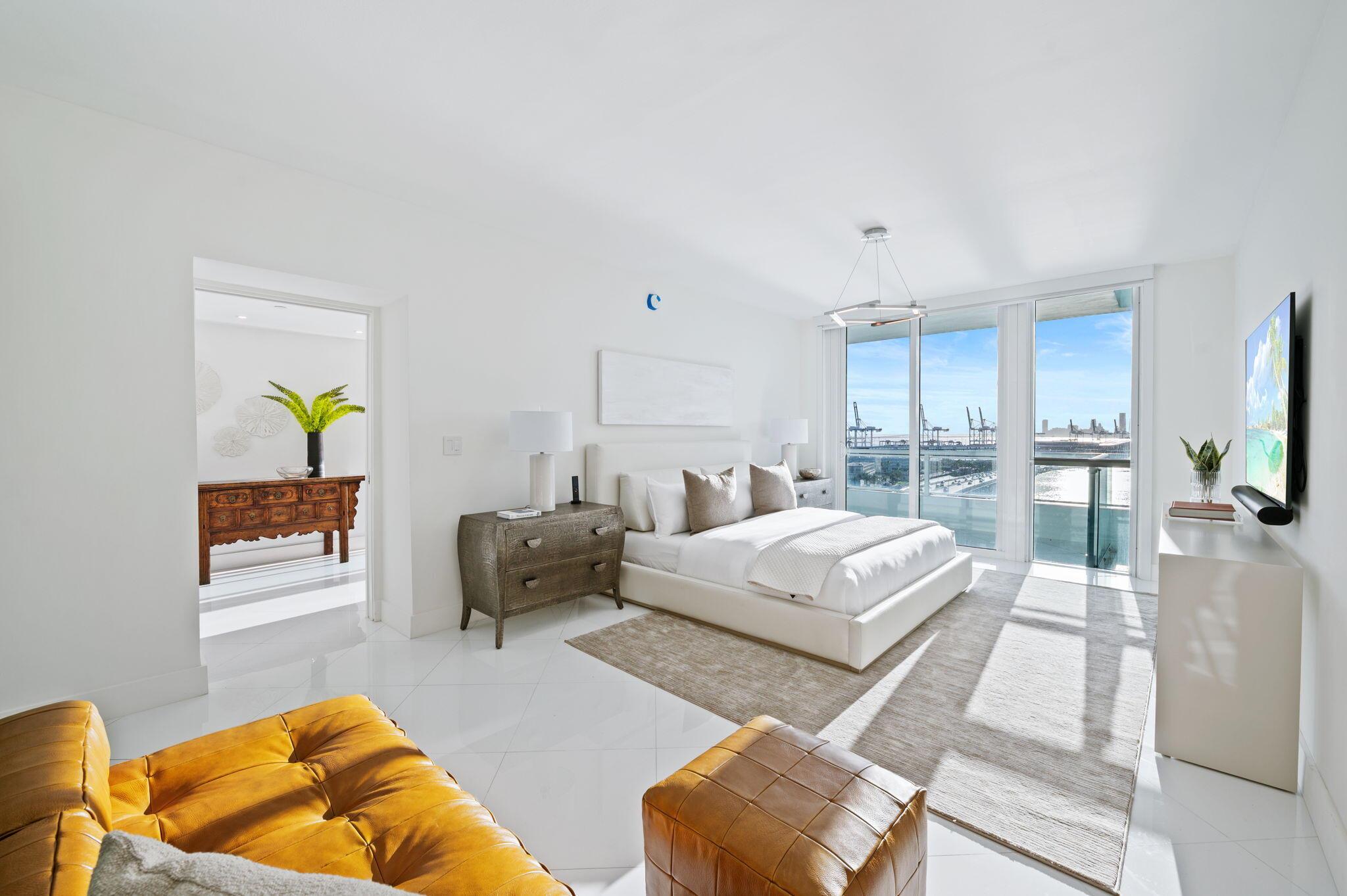 520 West Avenue #1601, Miami Beach FL 33139