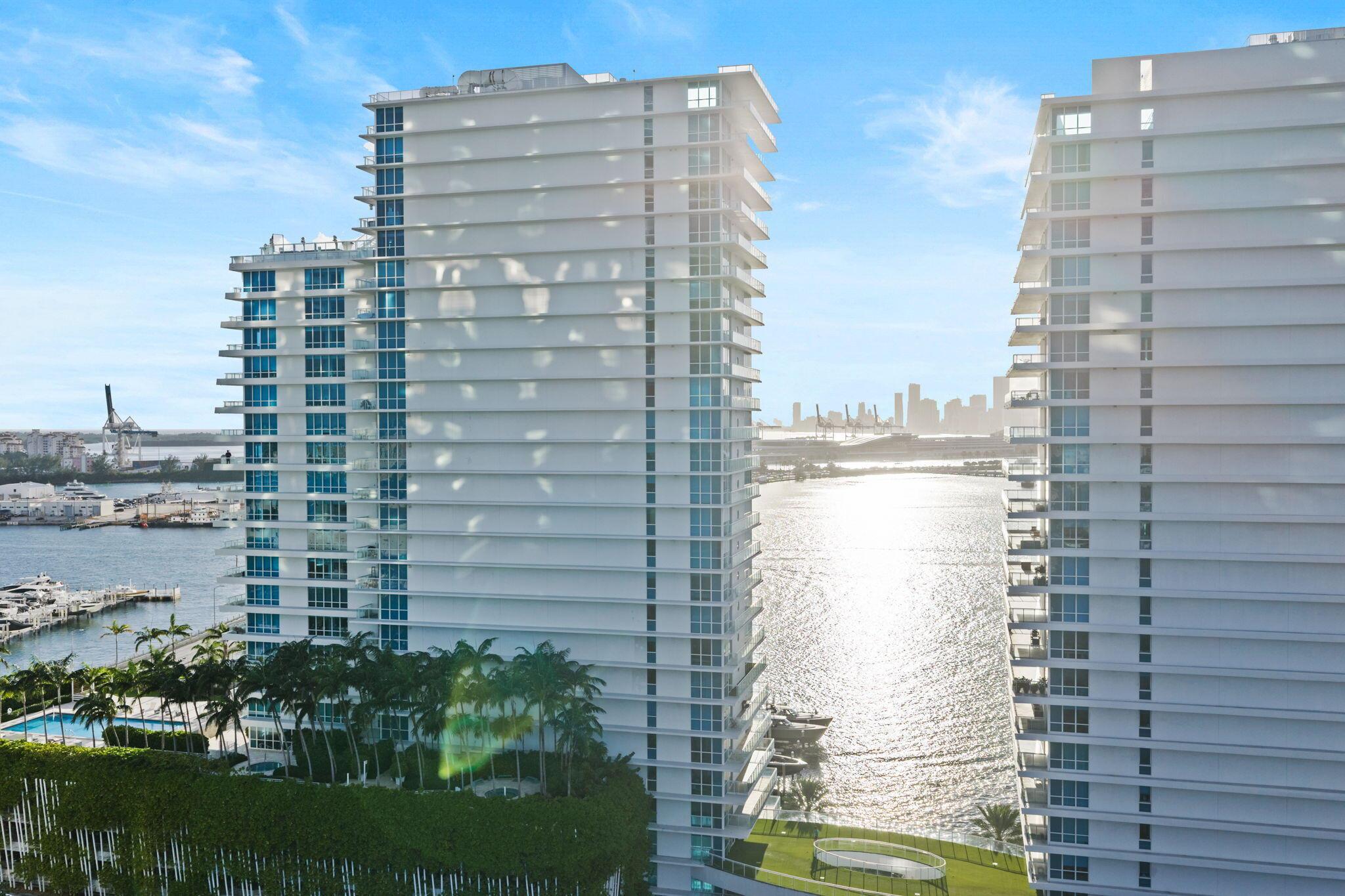 520 West Avenue #1601, Miami Beach FL 33139