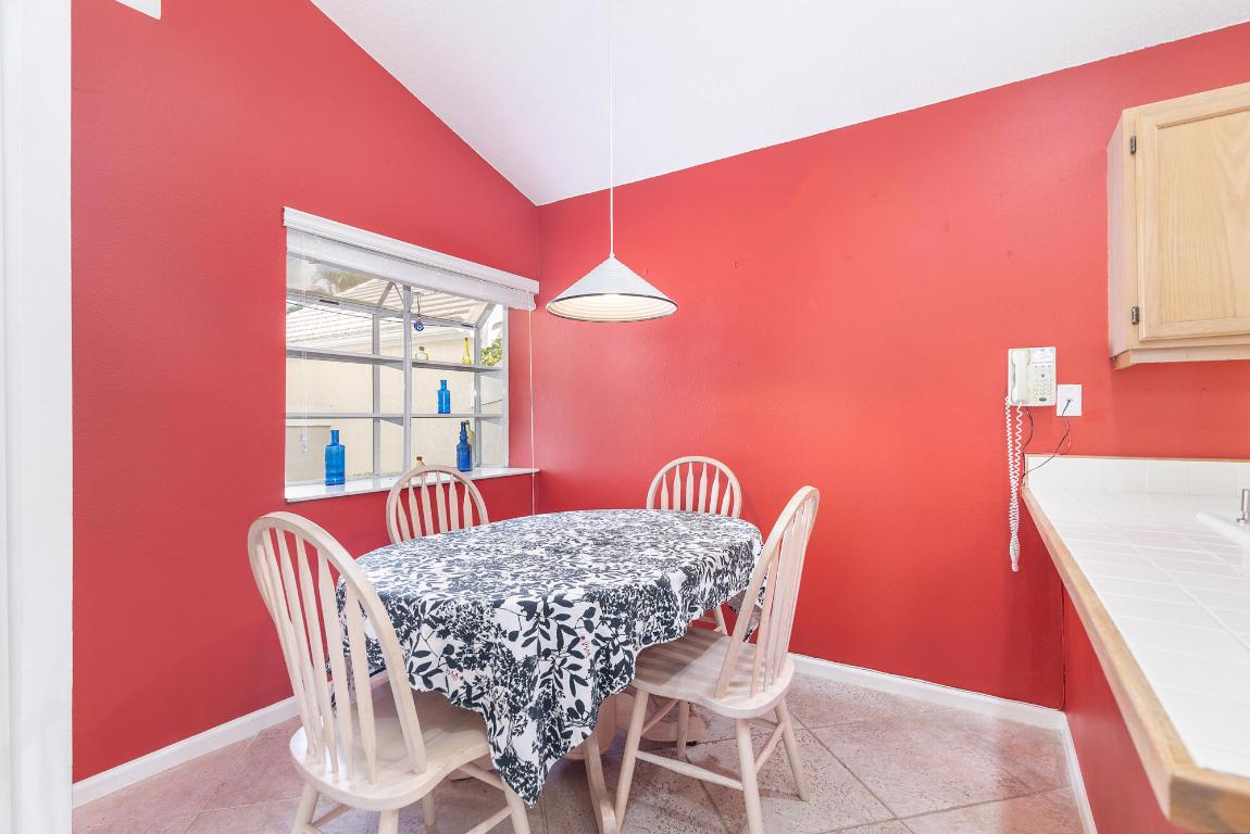 9158 Heathridge, West Palm Beach FL 33411