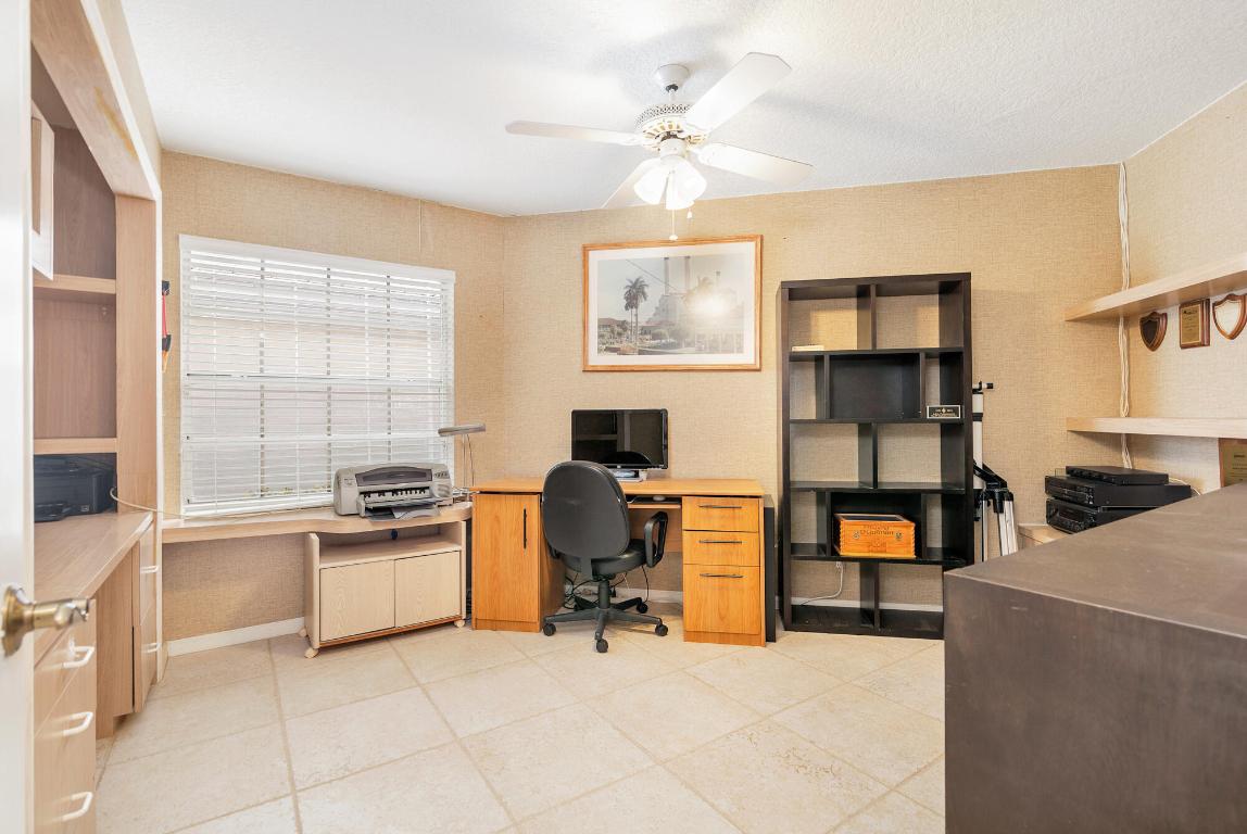 9158 Heathridge, West Palm Beach FL 33411