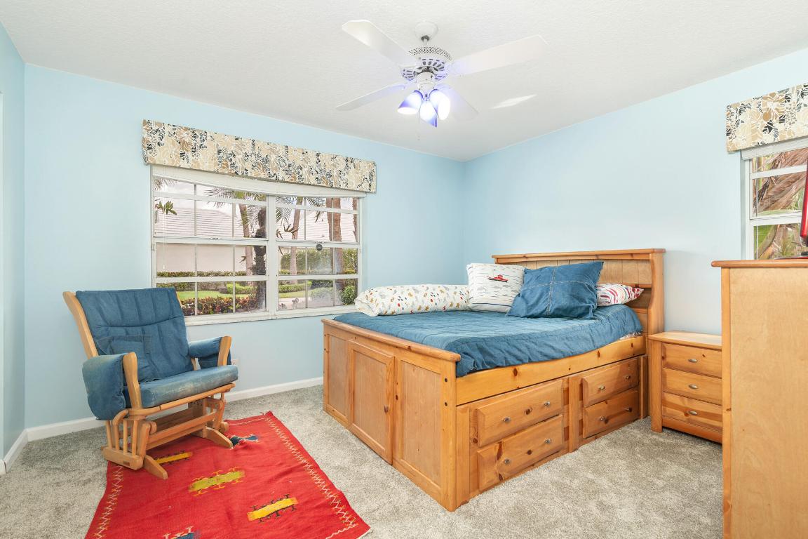 9158 Heathridge, West Palm Beach FL 33411