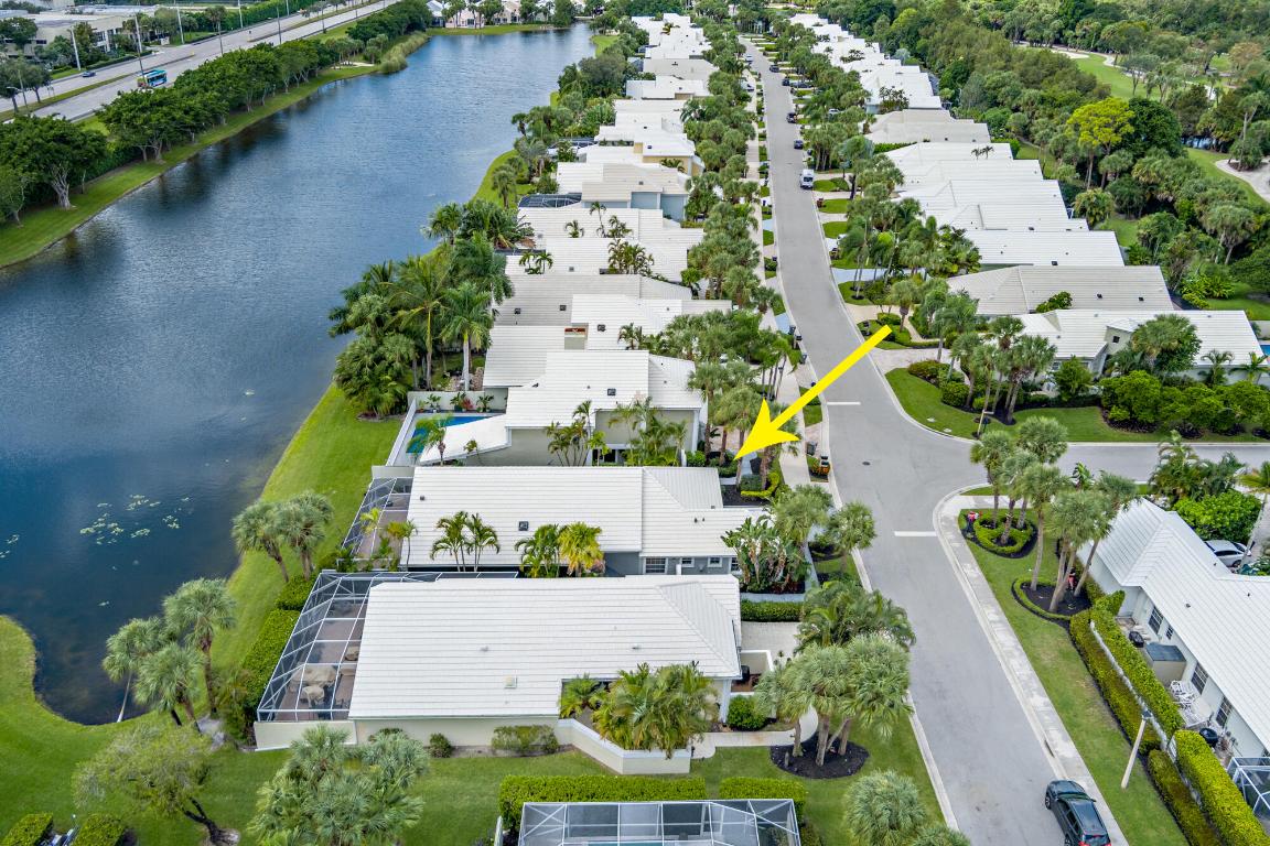 9158 Heathridge, West Palm Beach FL 33411