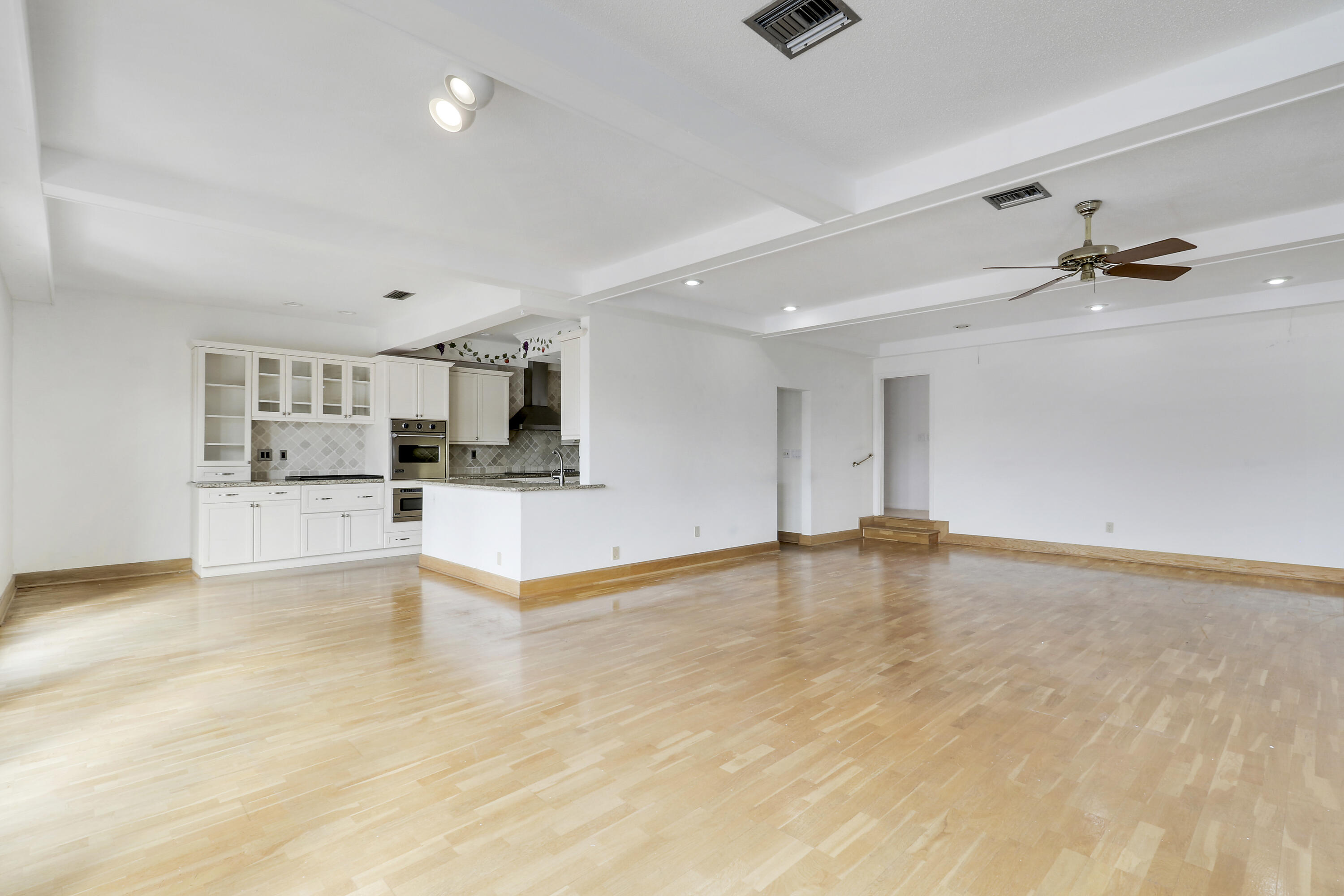 3040 NE 40th, Fort Lauderdale FL 33308