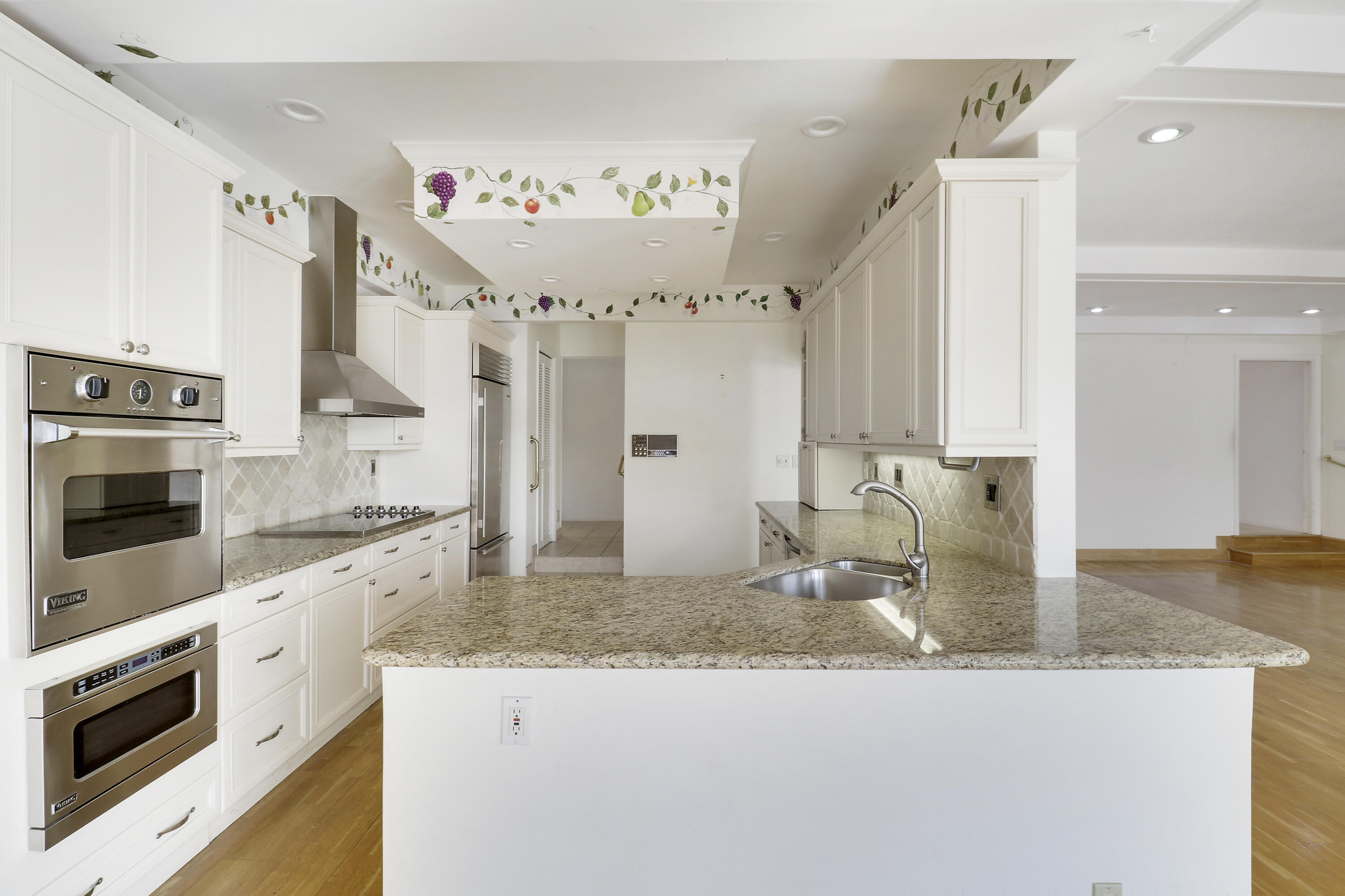 3040 NE 40th, Fort Lauderdale FL 33308