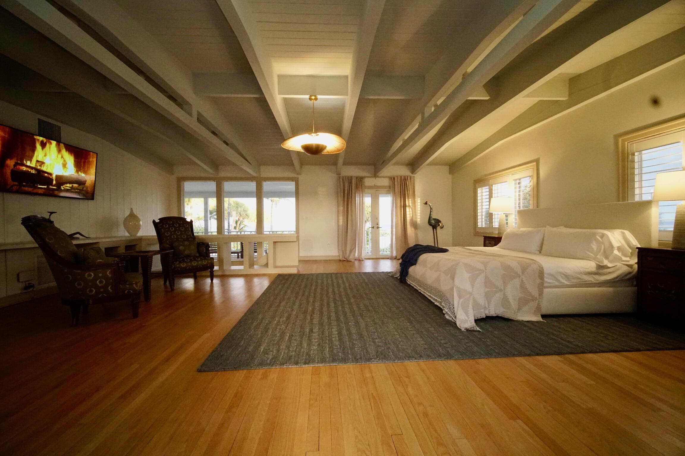 4000 S Ocean, Lantana FL 33462