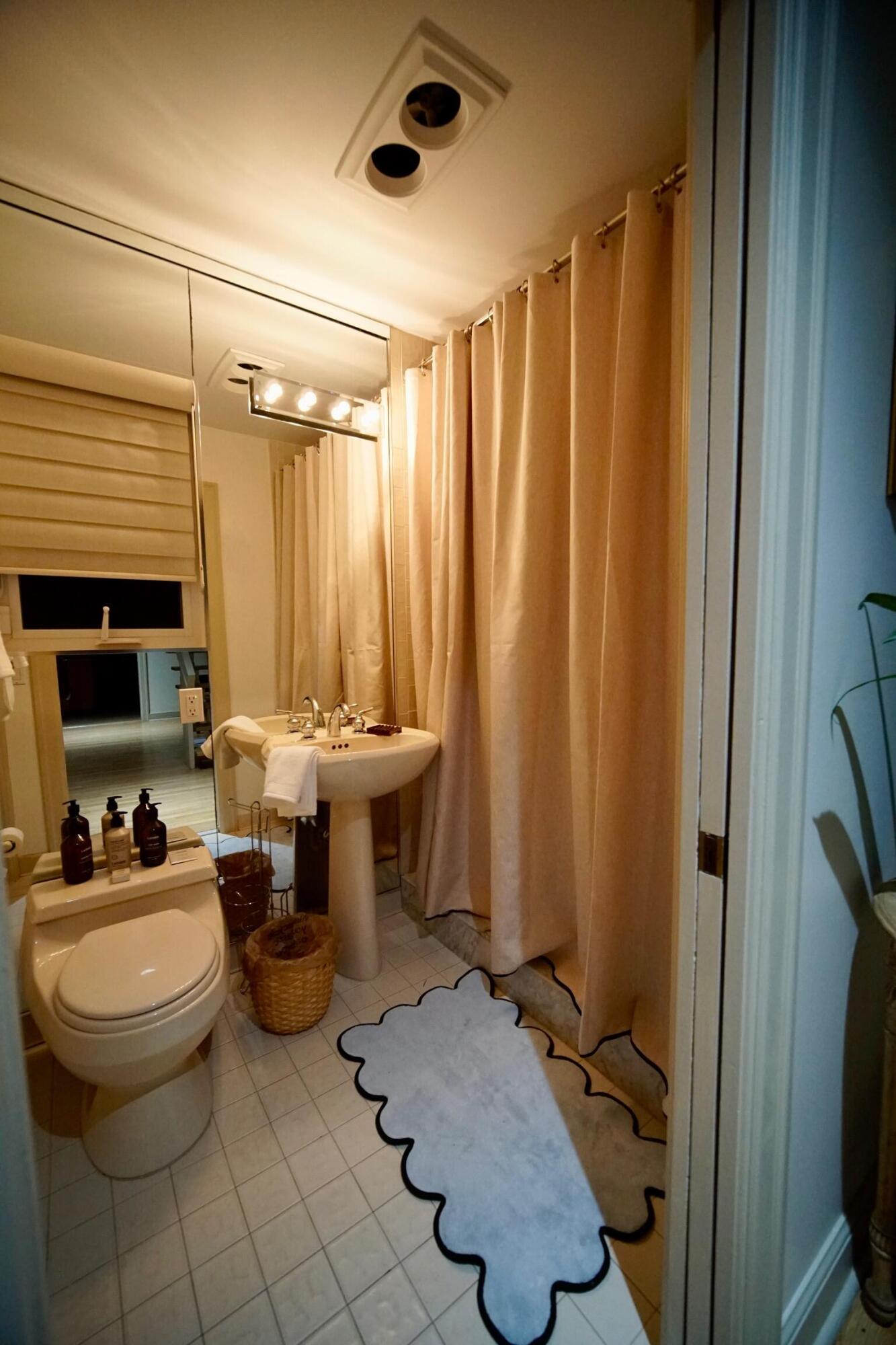 4000 S Ocean, Lantana FL 33462
