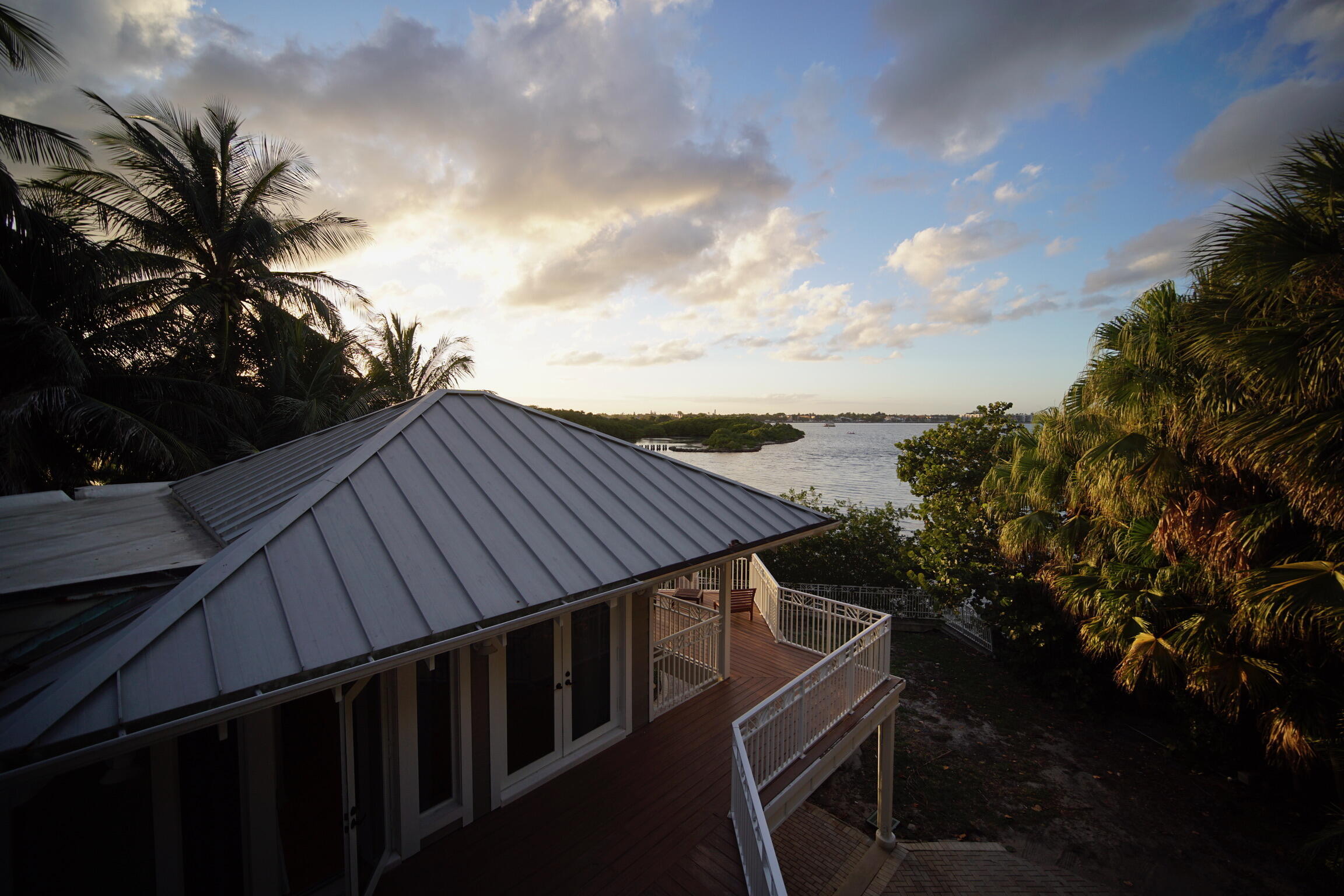 4000 S Ocean, Lantana FL 33462