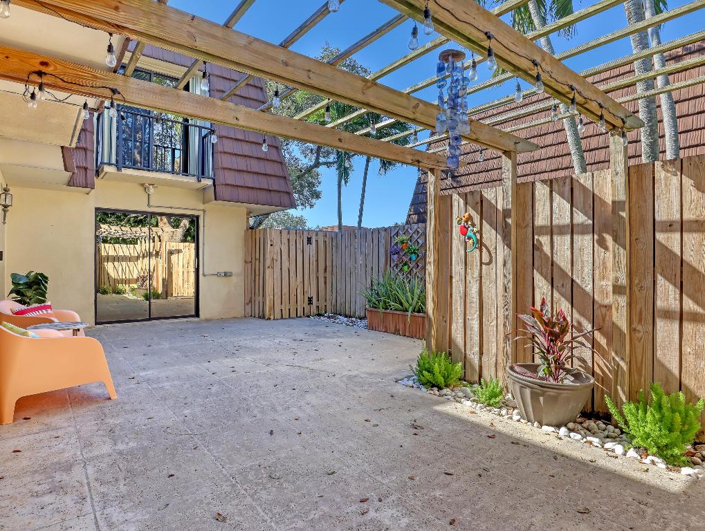 1415 14th, Palm Beach Gardens FL 33418