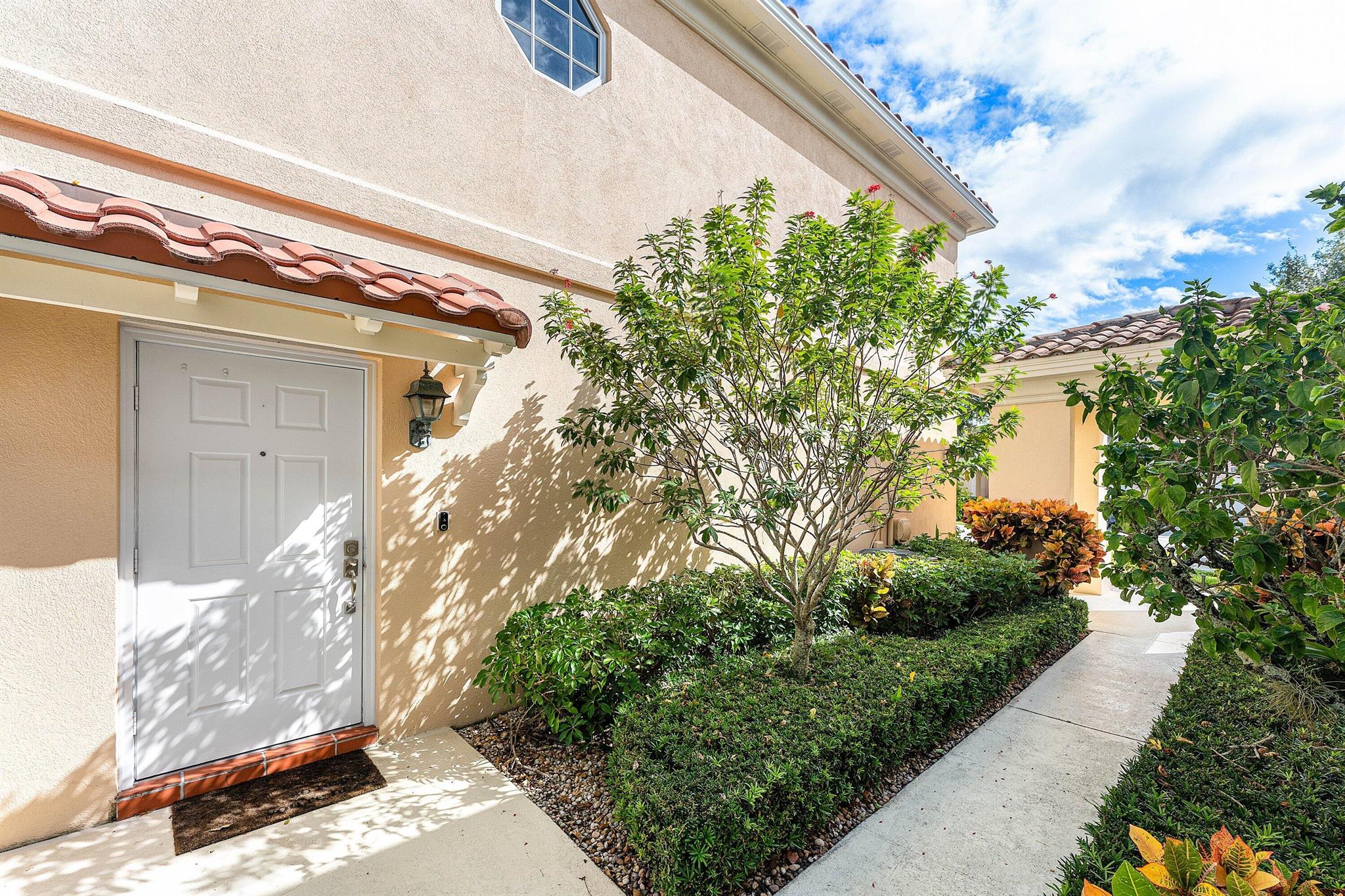 2109 Tarpon Lake Way, West Palm Beach FL 33411