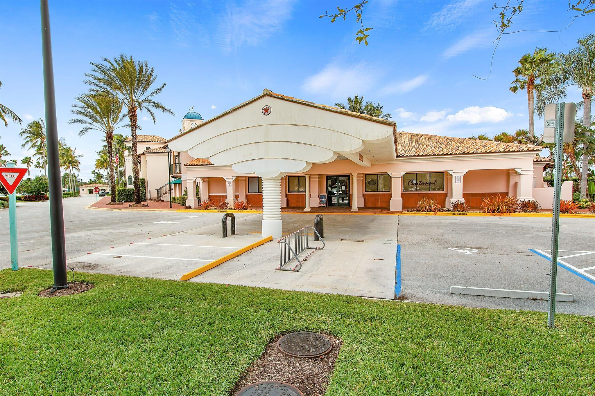 2109 Tarpon Lake Way, West Palm Beach FL 33411