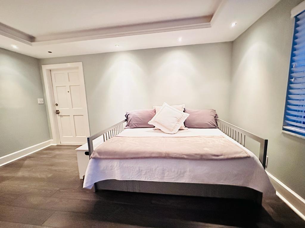 2424 NE 9th #112, Fort Lauderdale FL 33304