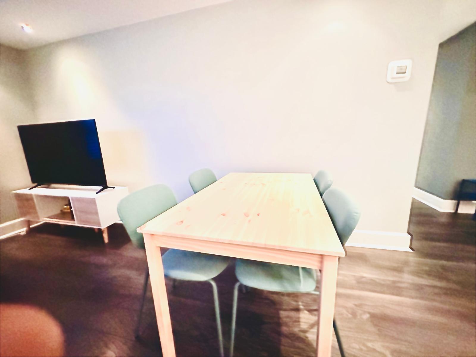2424 NE 9th #112, Fort Lauderdale FL 33304