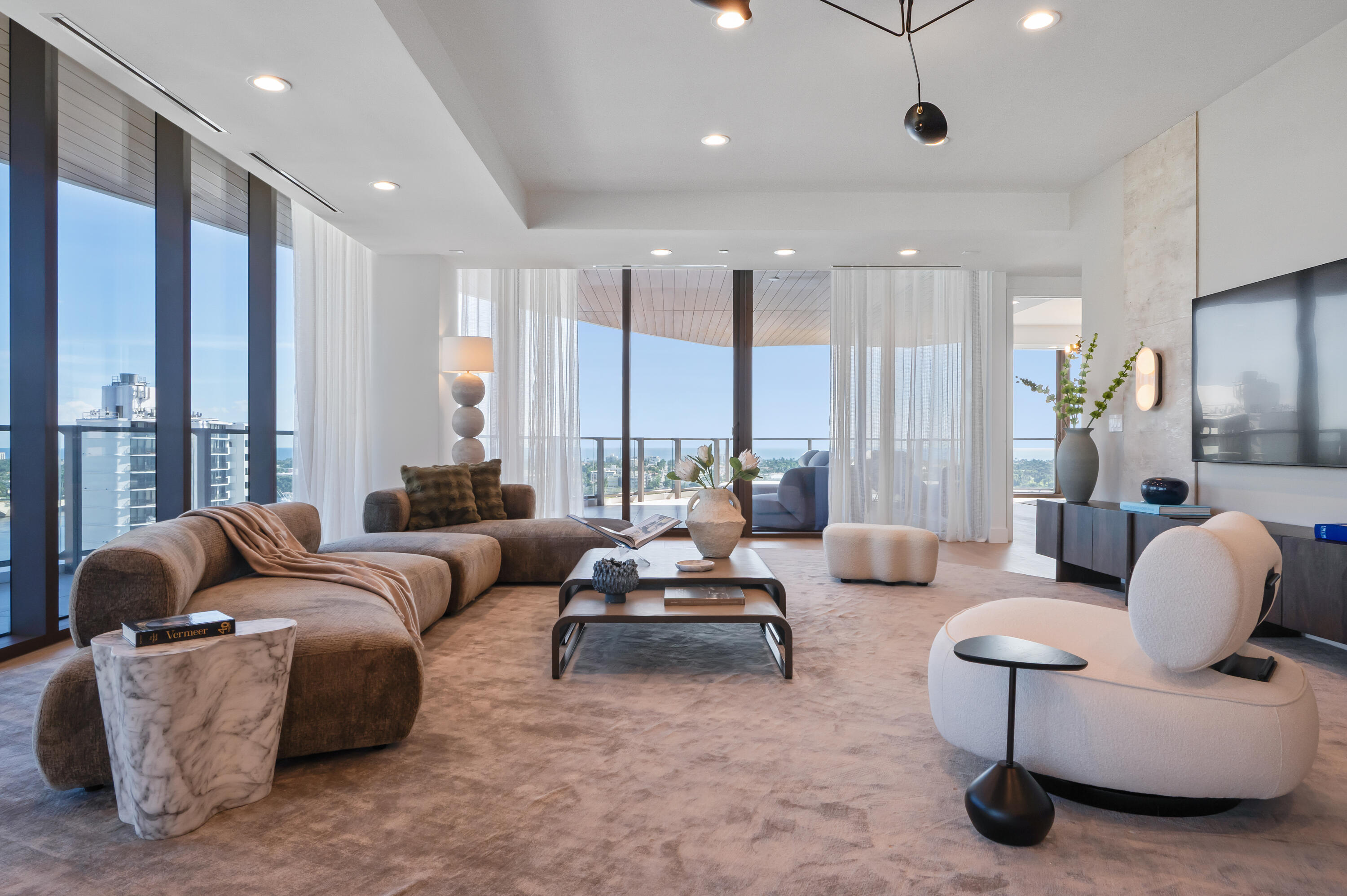 1333 S Flagler #1201, West Palm Beach FL 33401