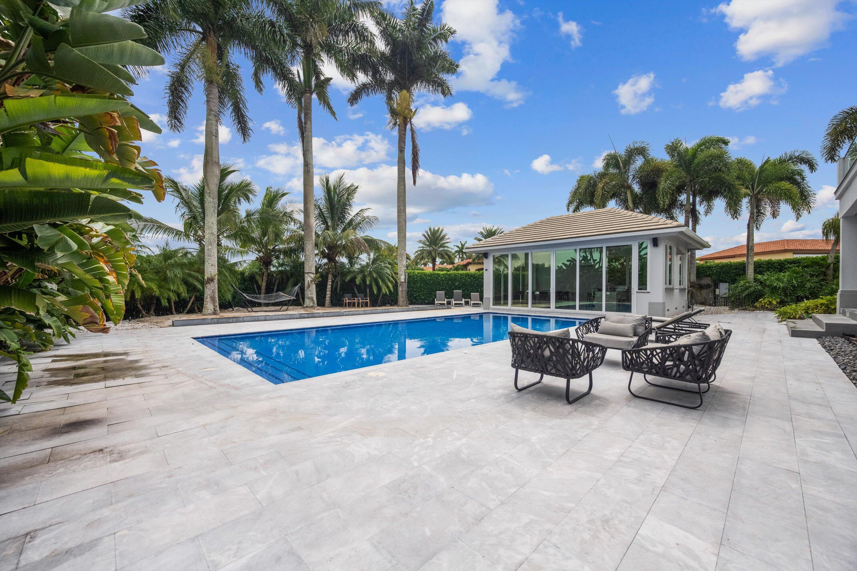 15850 Britten, Wellington FL 33414