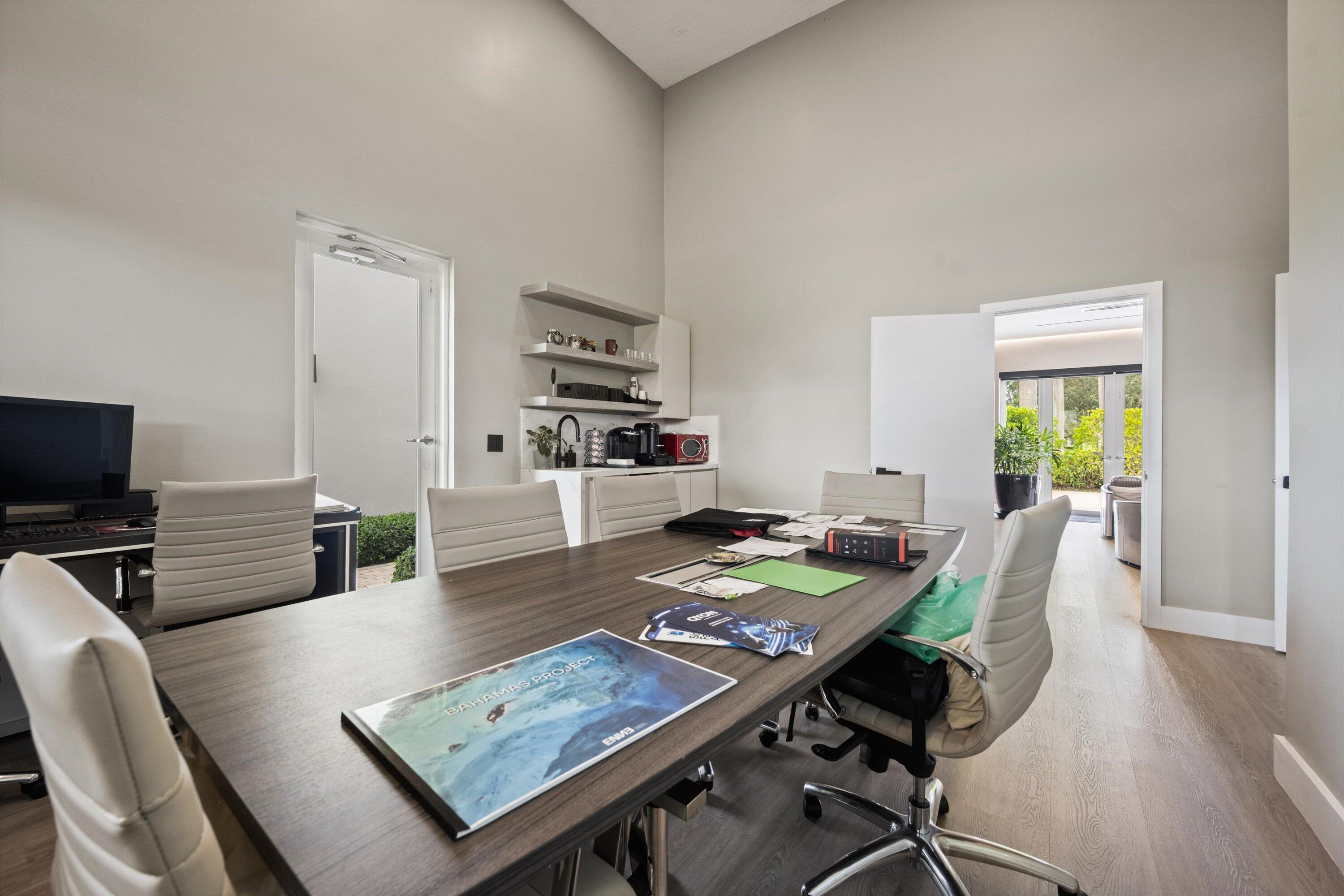 15850 Britten, Wellington FL 33414