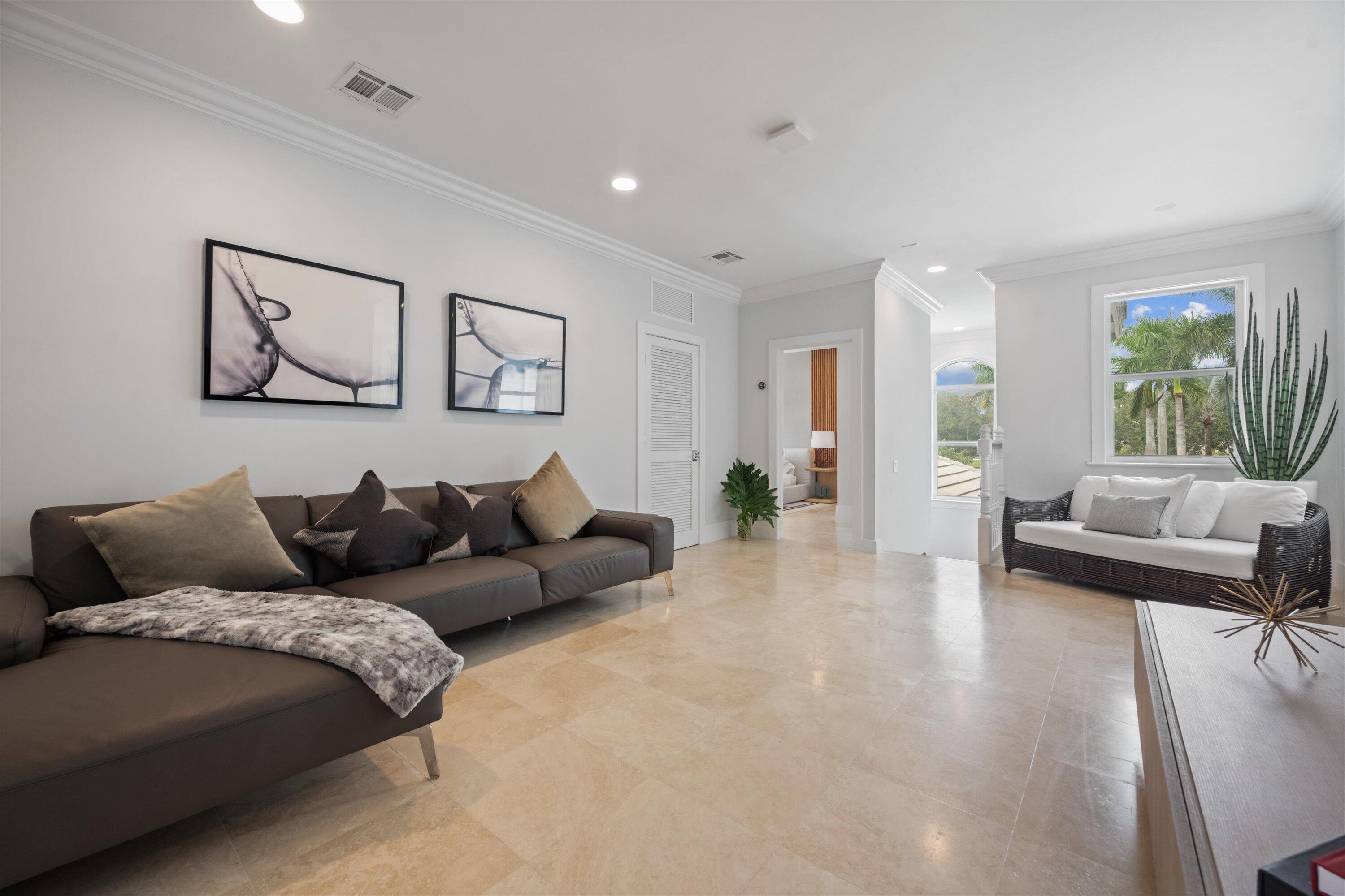15850 Britten, Wellington FL 33414