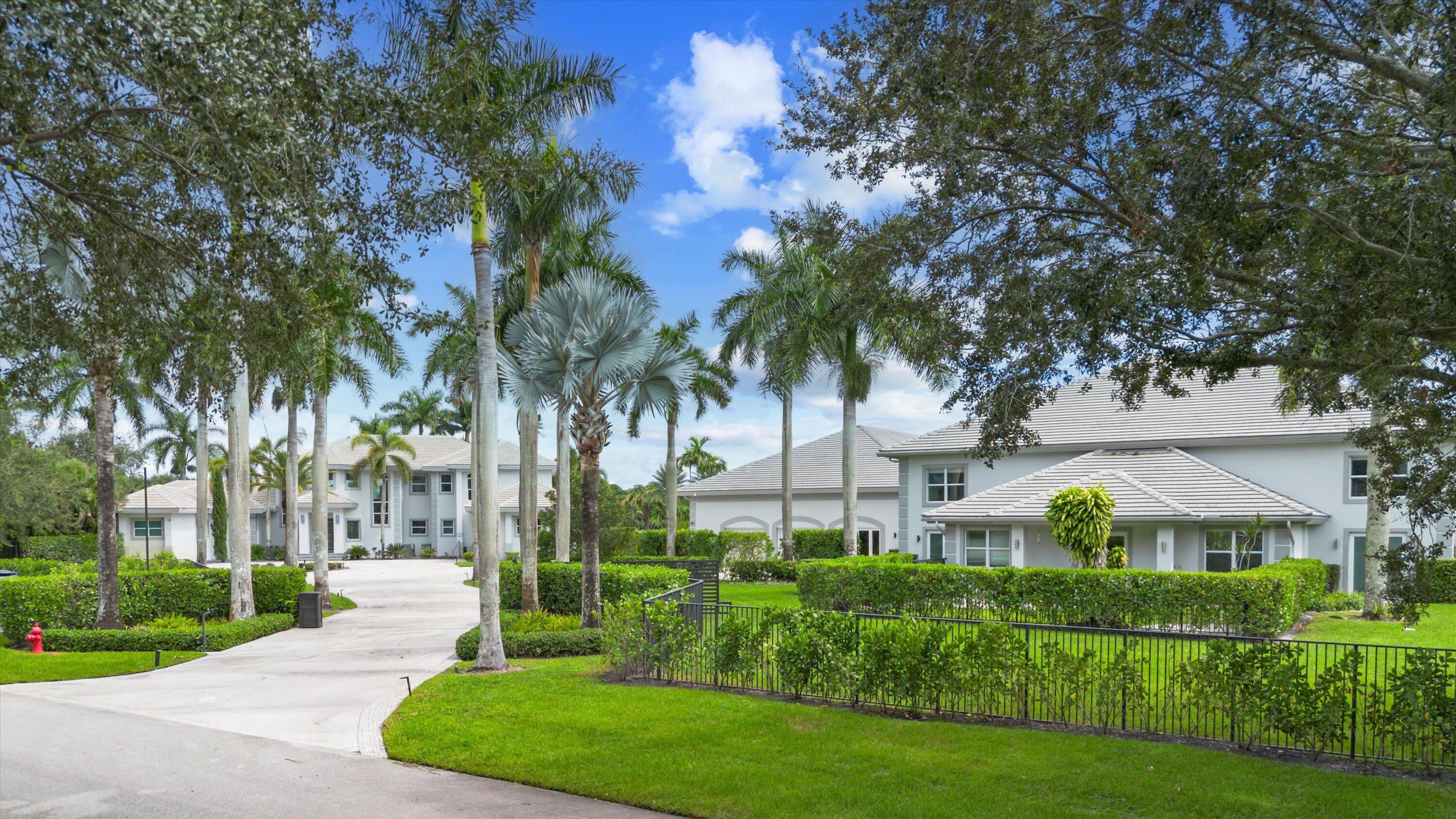 15850 Britten, Wellington FL 33414