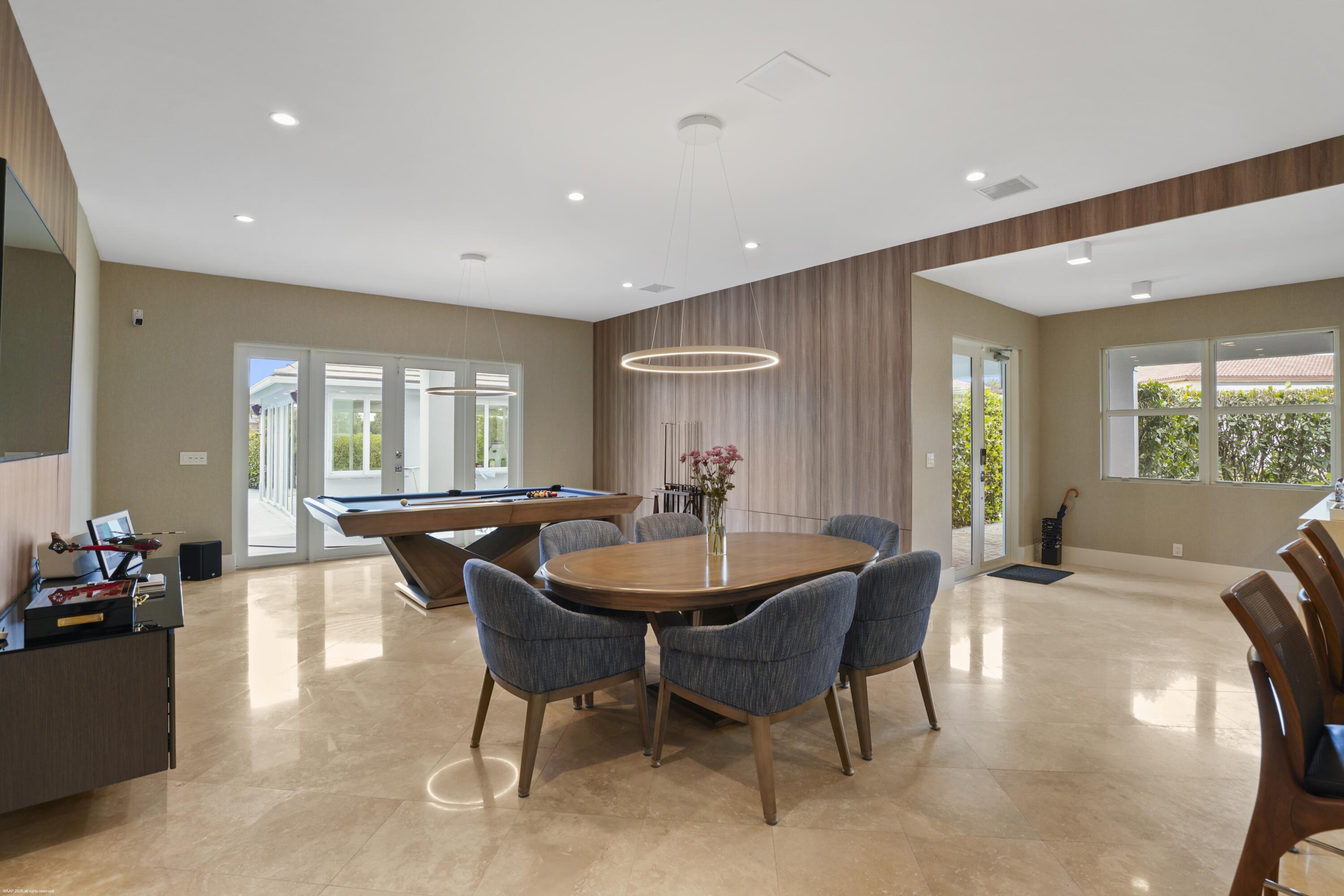 15850 Britten, Wellington FL 33414