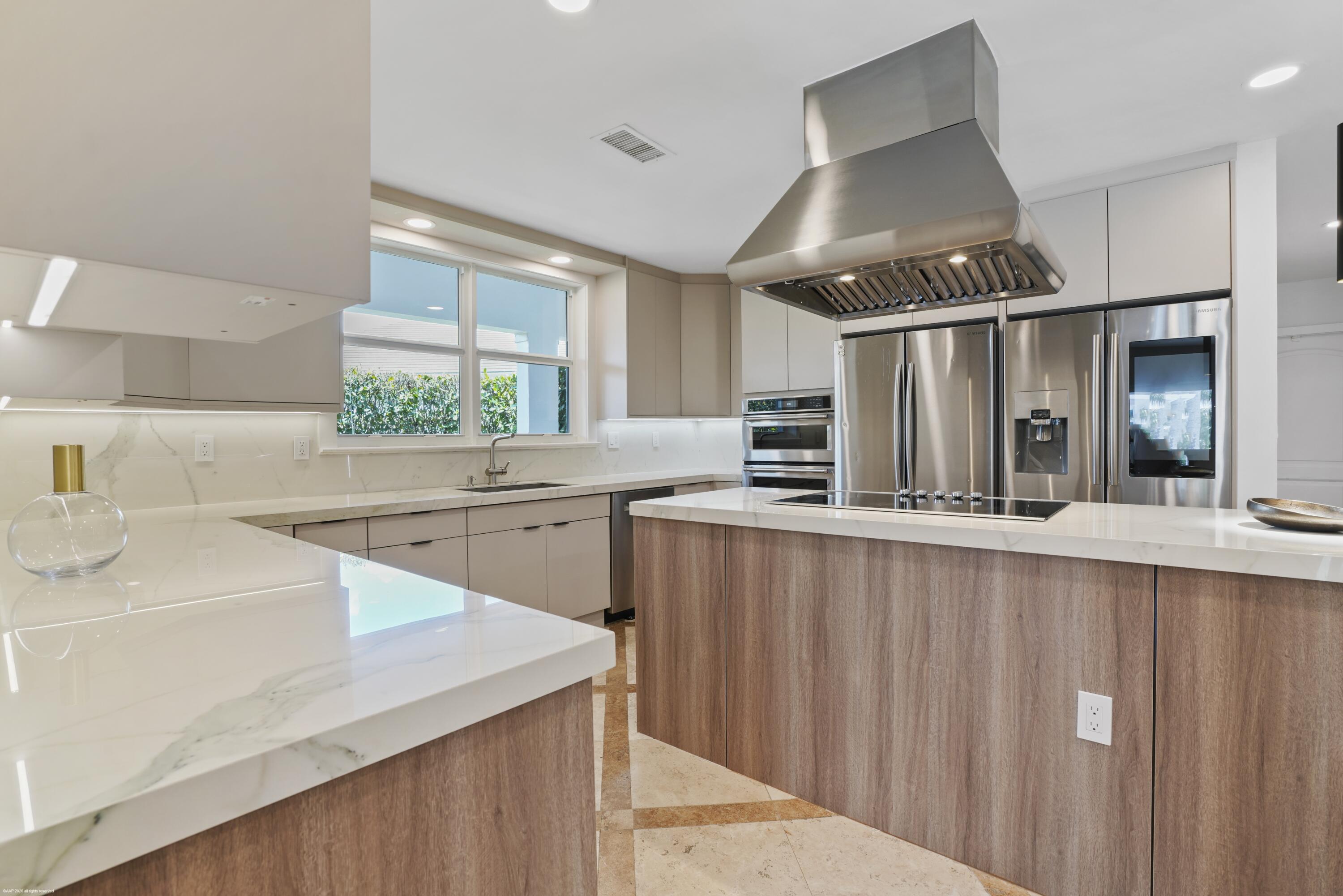 15850 Britten, Wellington FL 33414