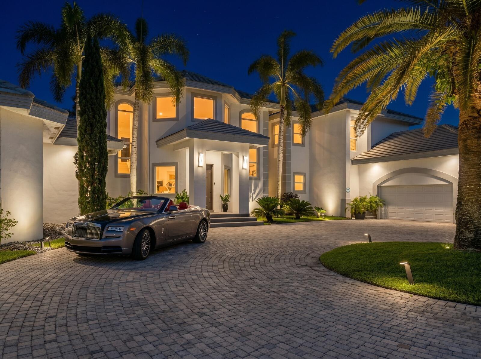 15850 Britten, Wellington FL 33414