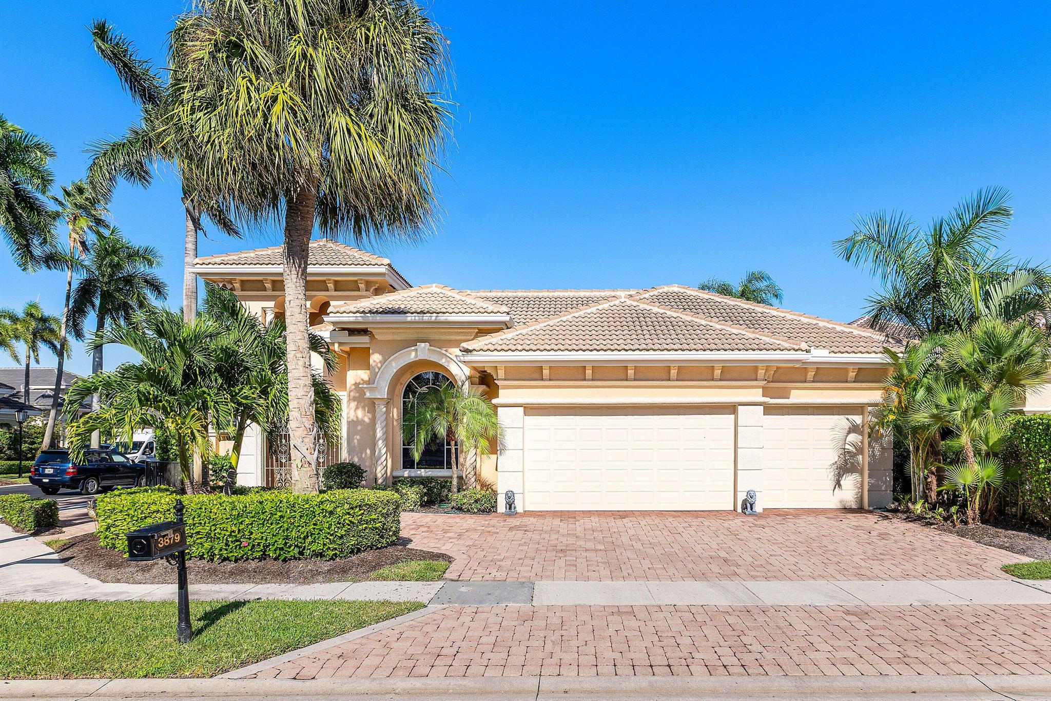 3879 Landings Drive, Boca Raton FL 33496