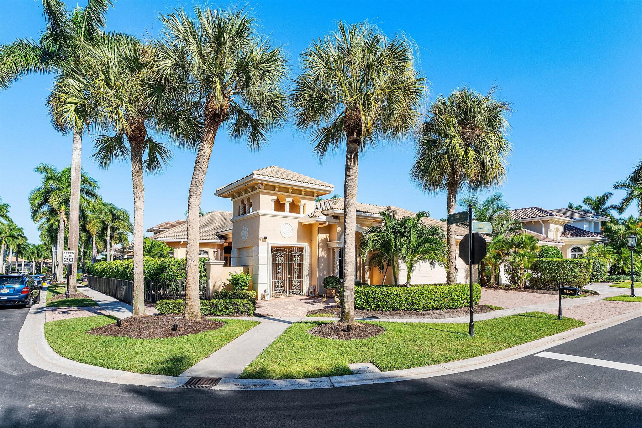 3879 Landings Drive, Boca Raton FL 33496