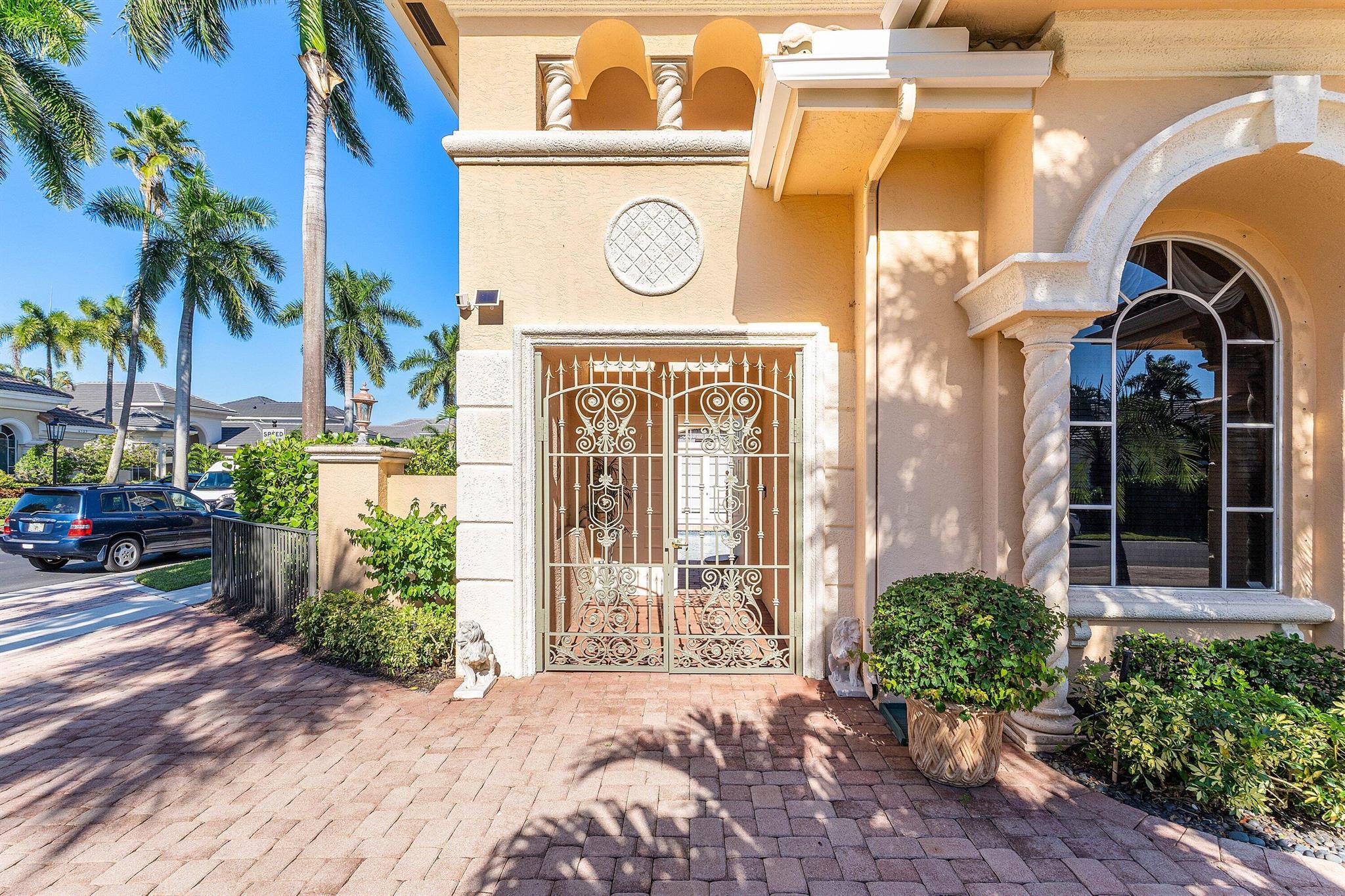 3879 Landings Drive, Boca Raton FL 33496