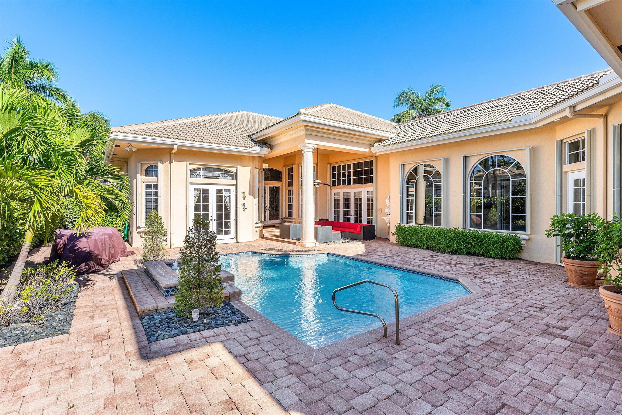 3879 Landings Drive, Boca Raton FL 33496