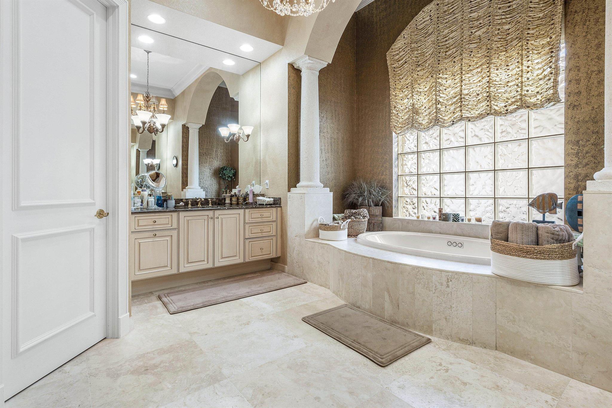 3879 Landings Drive, Boca Raton FL 33496