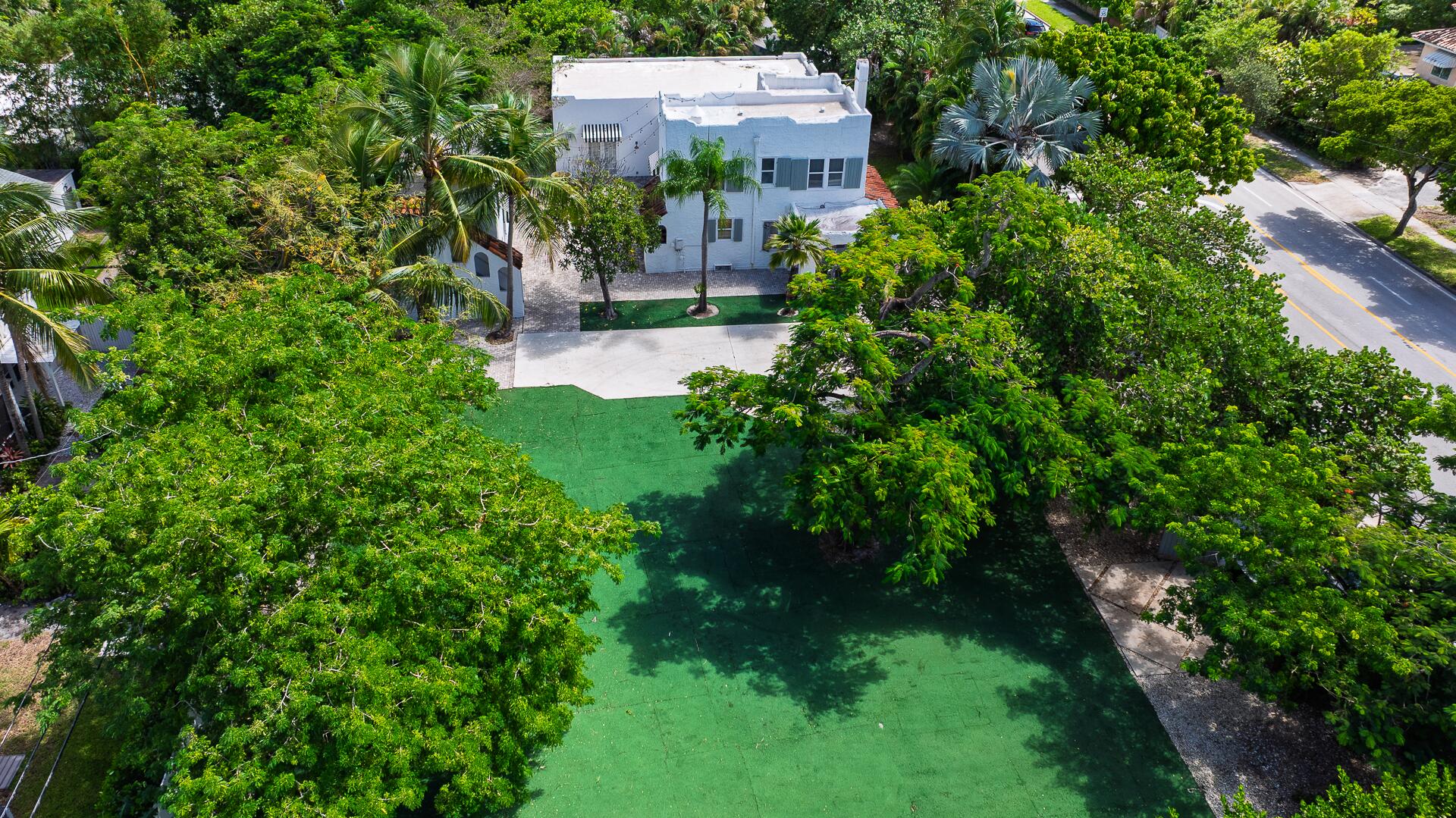 717 Forest Hill, West Palm Beach FL 33405