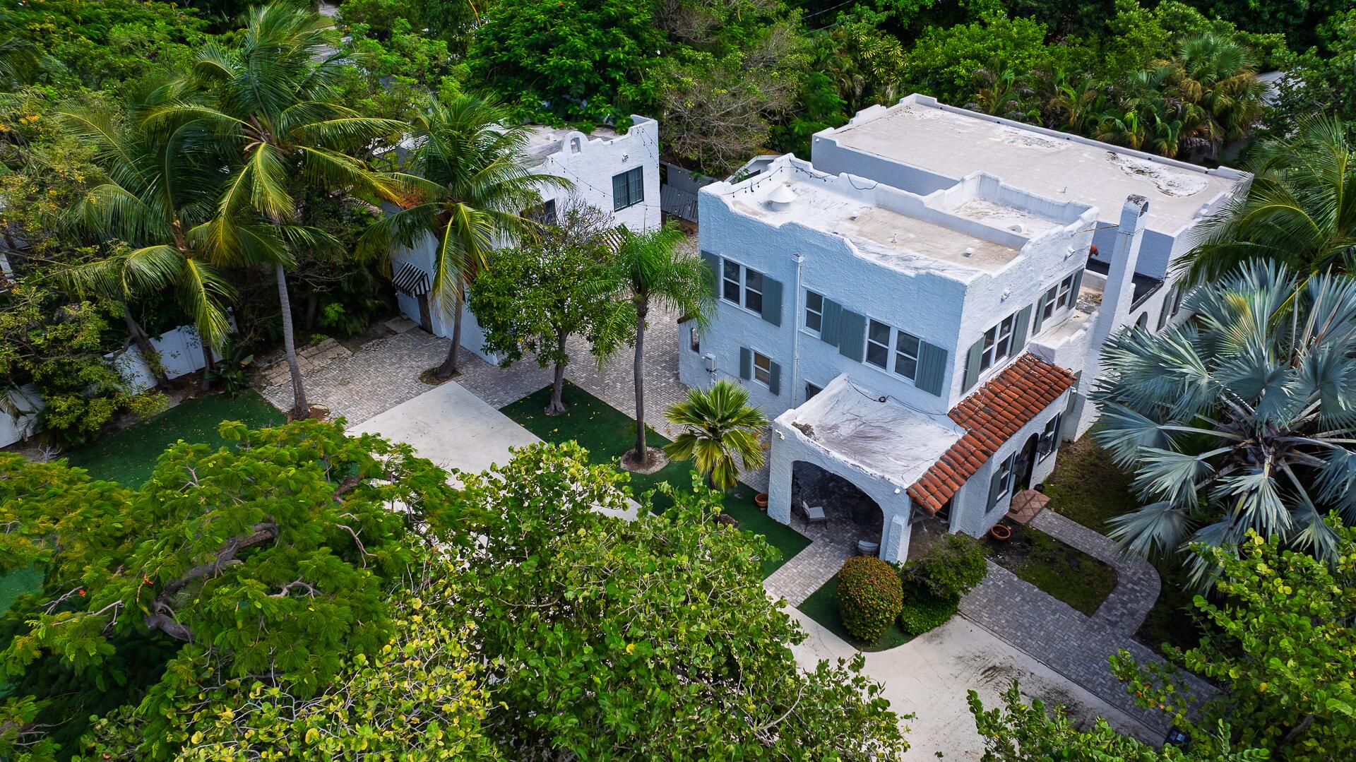 717 Forest Hill, West Palm Beach FL 33405