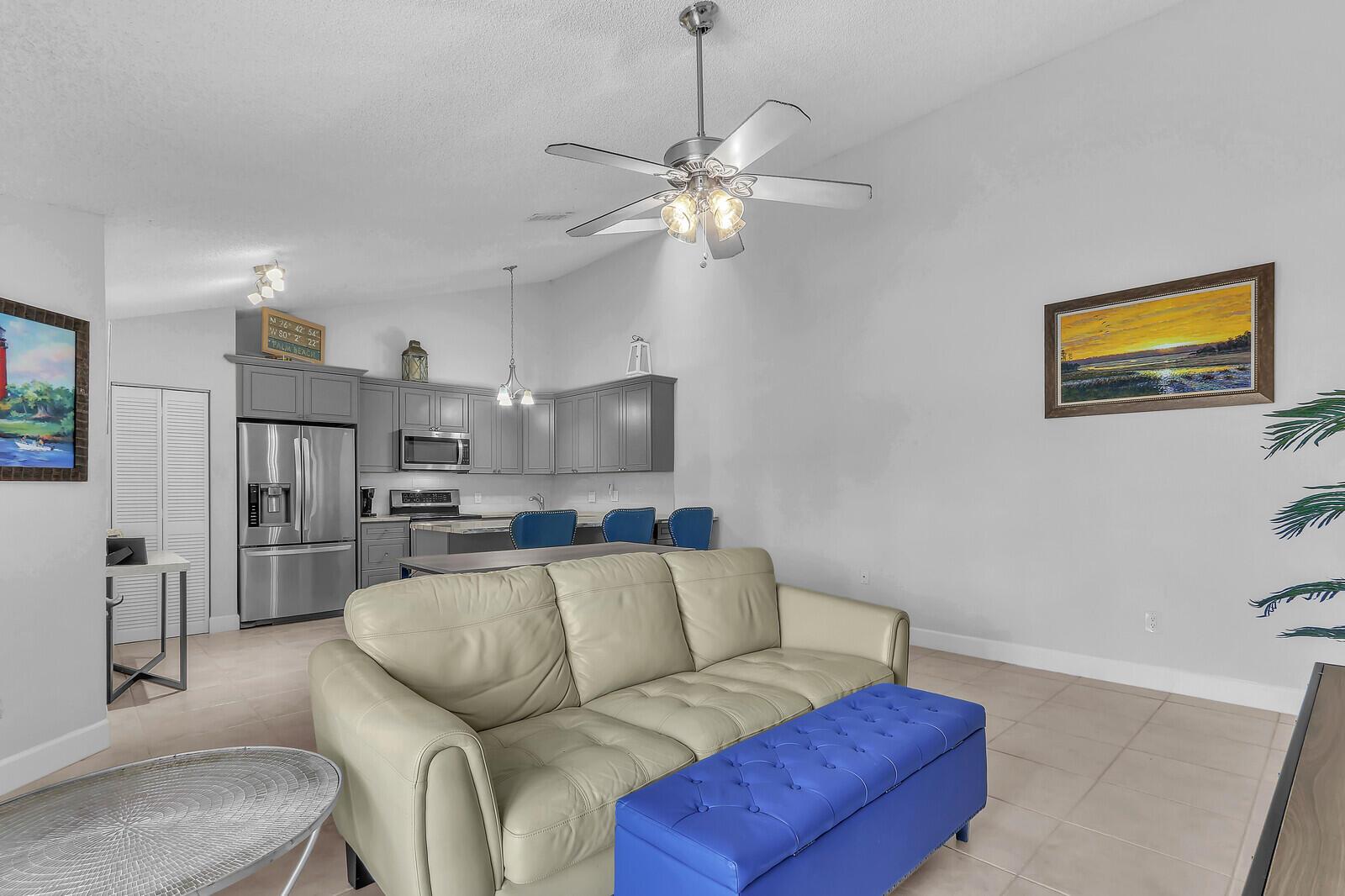 5918 Golden Eagle Circle, Palm Beach Gardens FL 33418