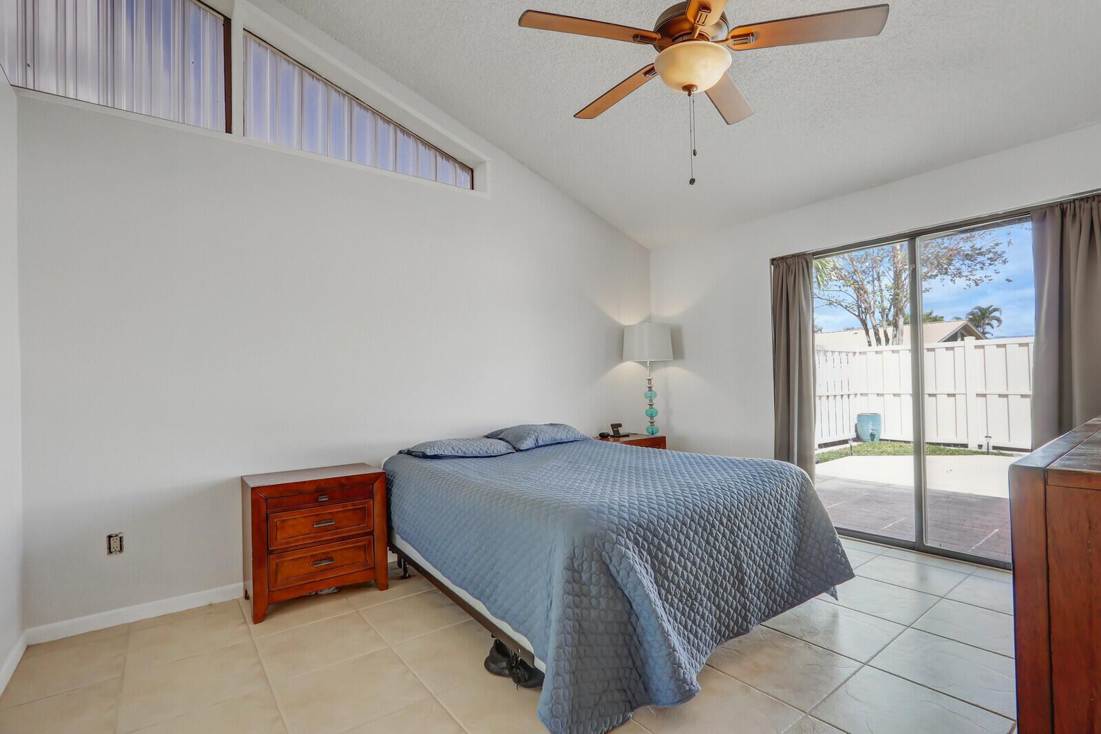 5918 Golden Eagle Circle, Palm Beach Gardens FL 33418