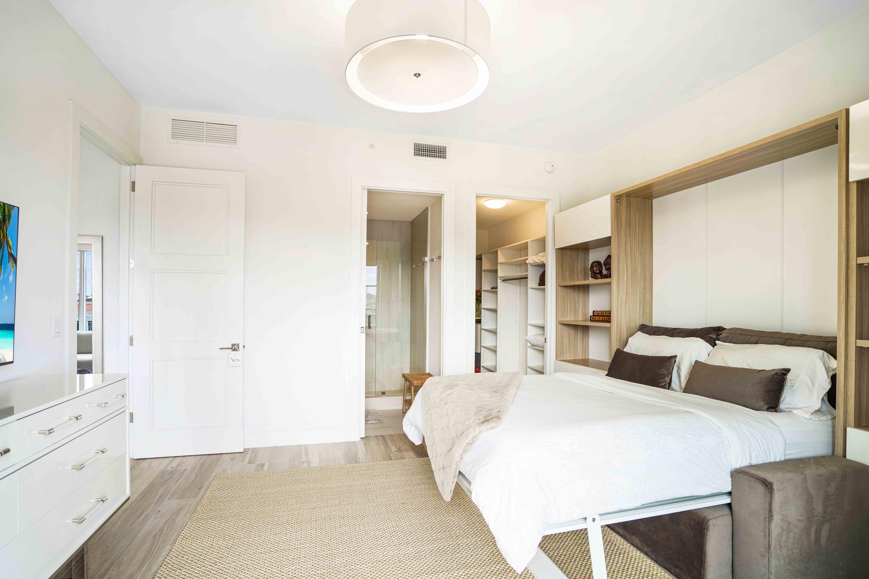155 E Boca Raton #912, Boca Raton FL 33432