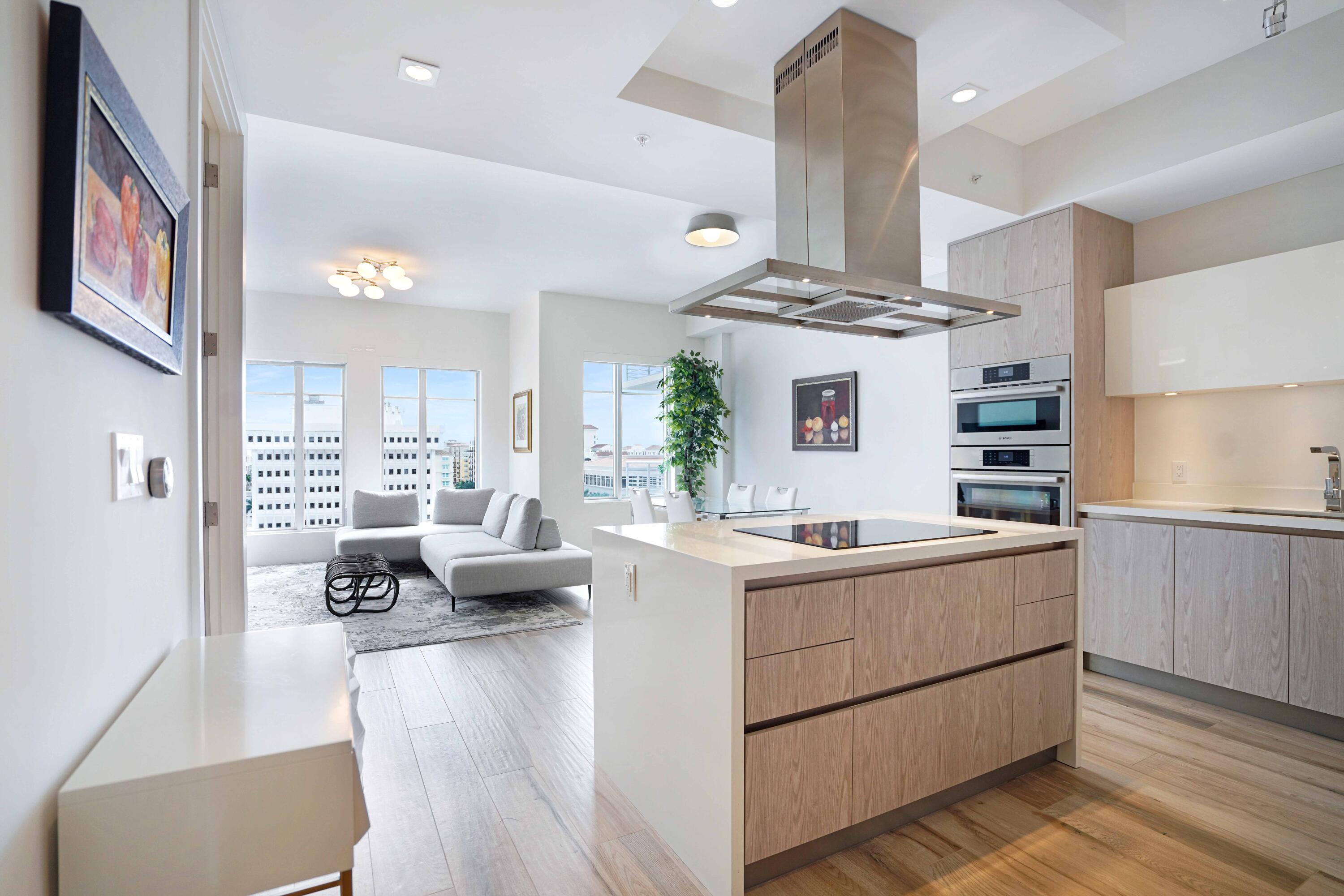 155 E Boca Raton #912, Boca Raton FL 33432
