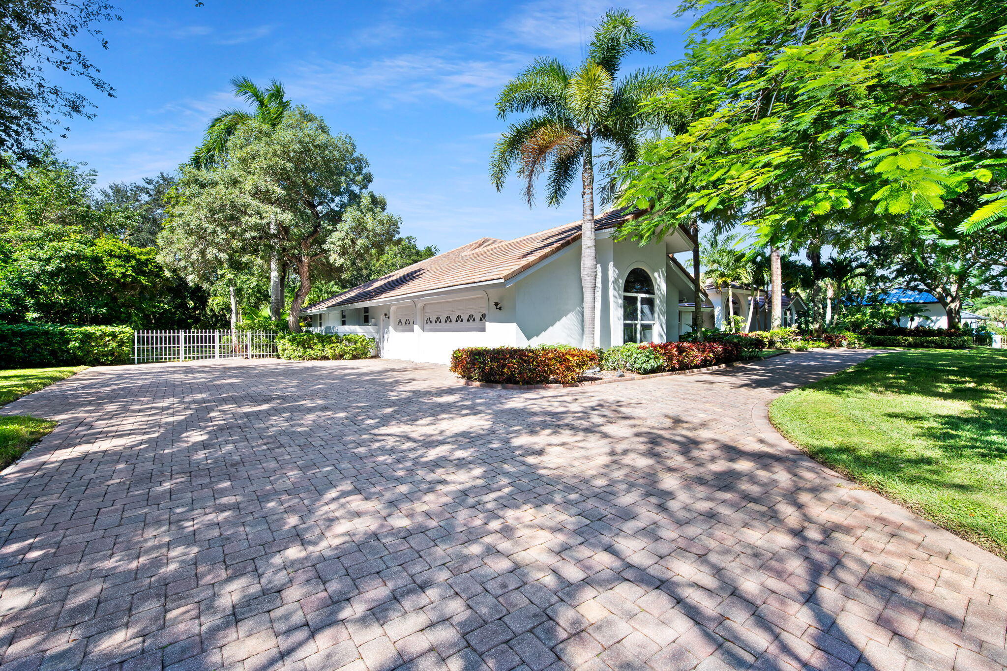 17888 Fieldbrook, Boca Raton FL 33496