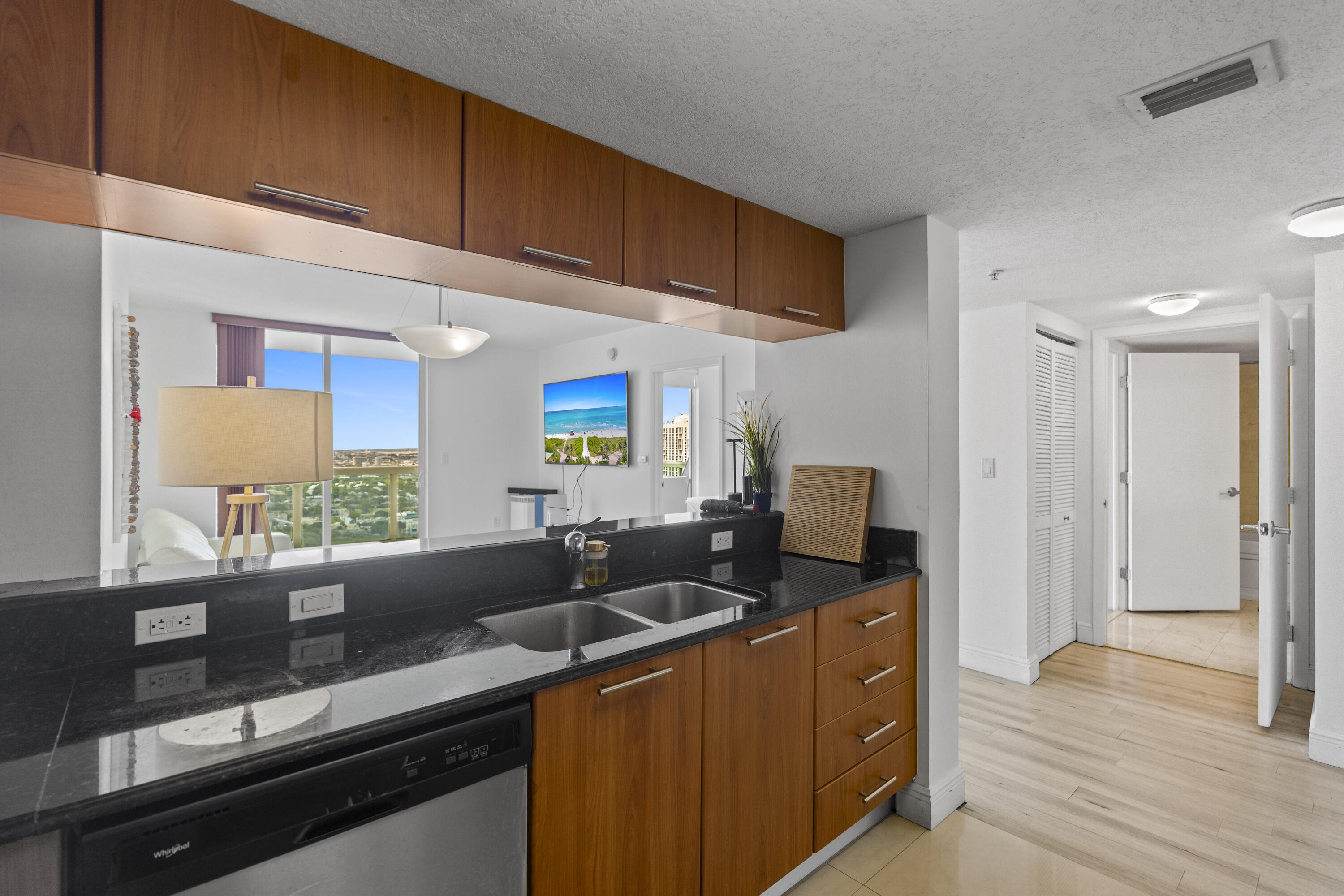 1800 N Bayshore #3802, Miami FL 33132