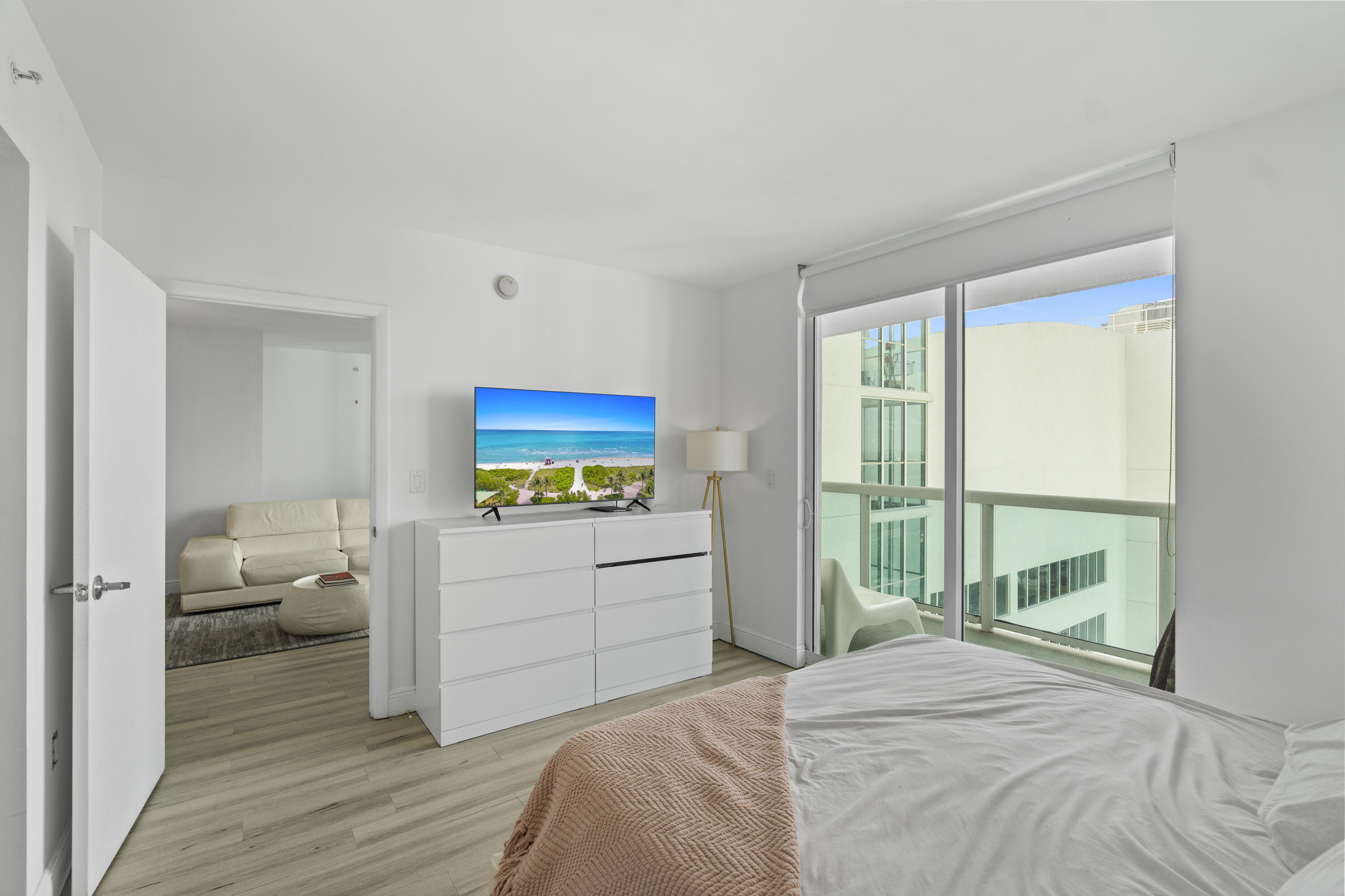 1800 N Bayshore #3802, Miami FL 33132
