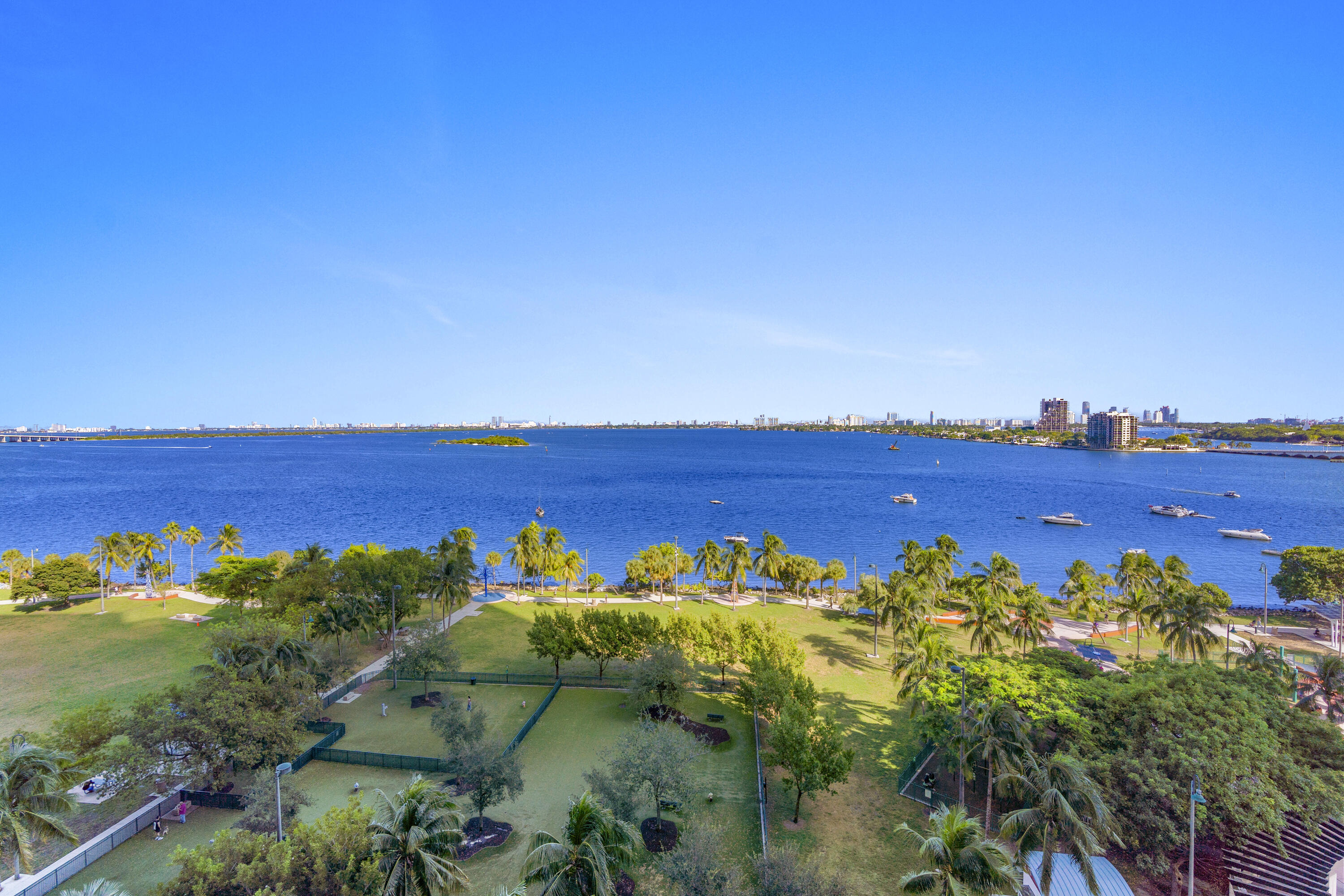 1800 N Bayshore #3802, Miami FL 33132