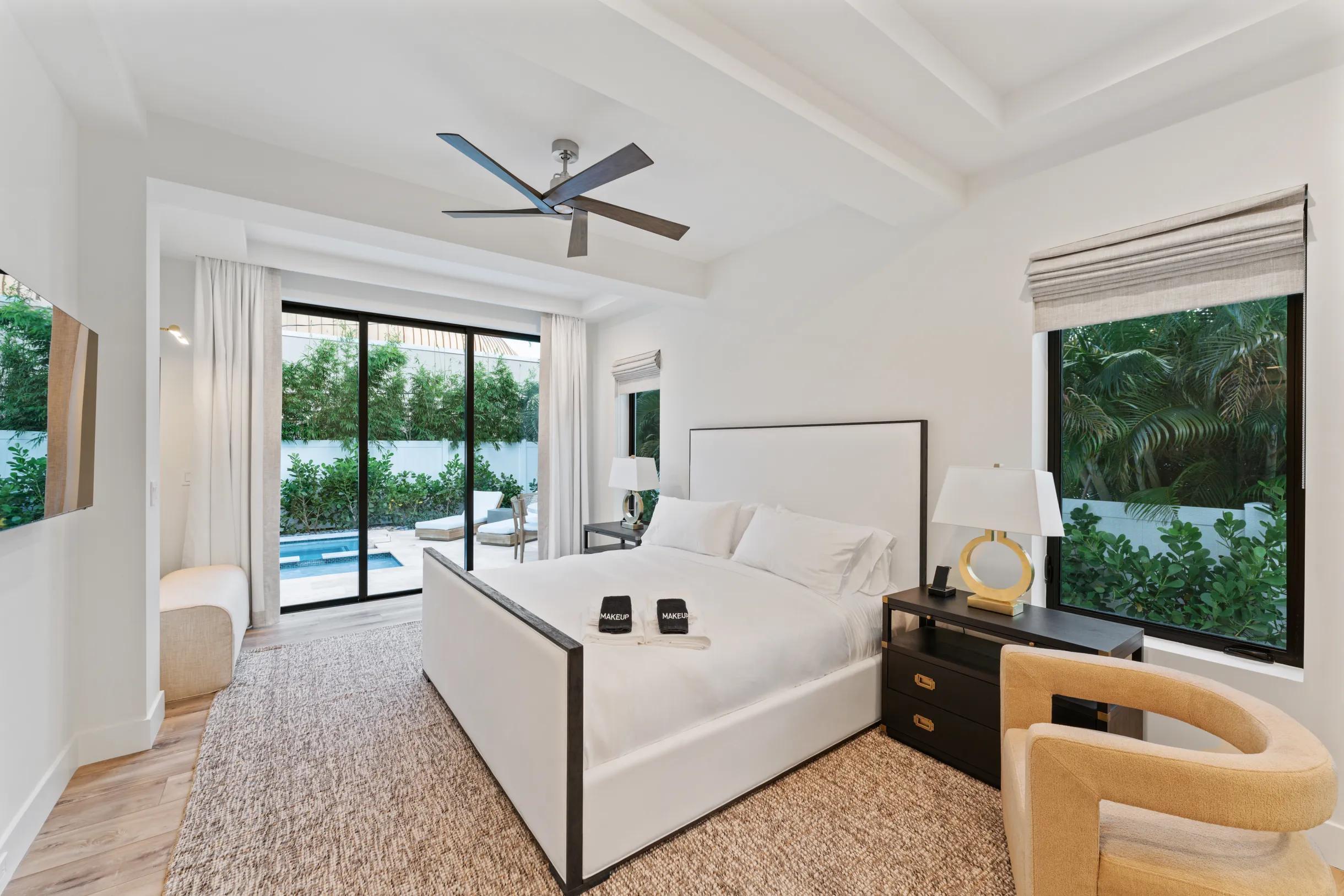 214 28th, West Palm Beach FL 33407