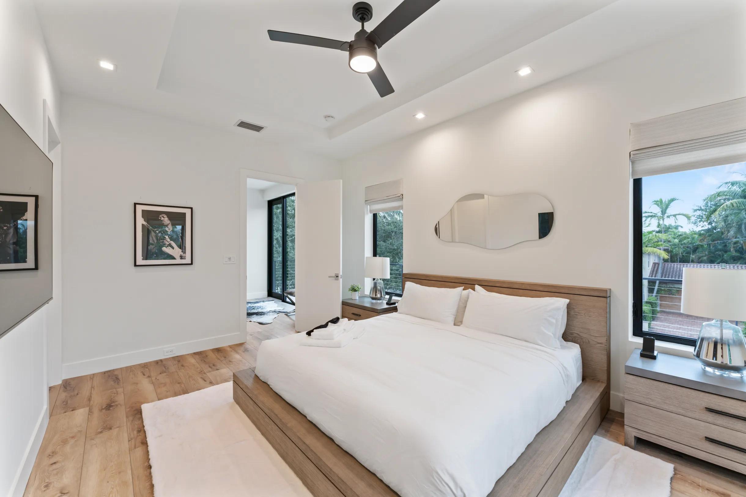 214 28th, West Palm Beach FL 33407