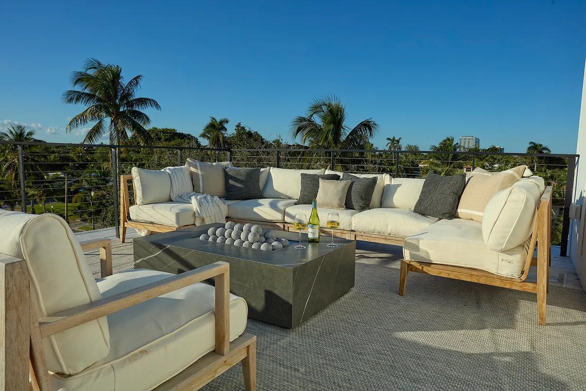 214 28th, West Palm Beach FL 33407