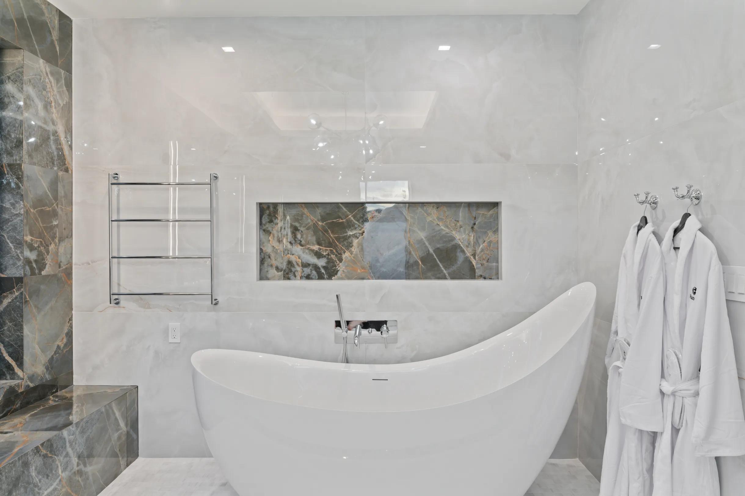 214 28th, West Palm Beach FL 33407