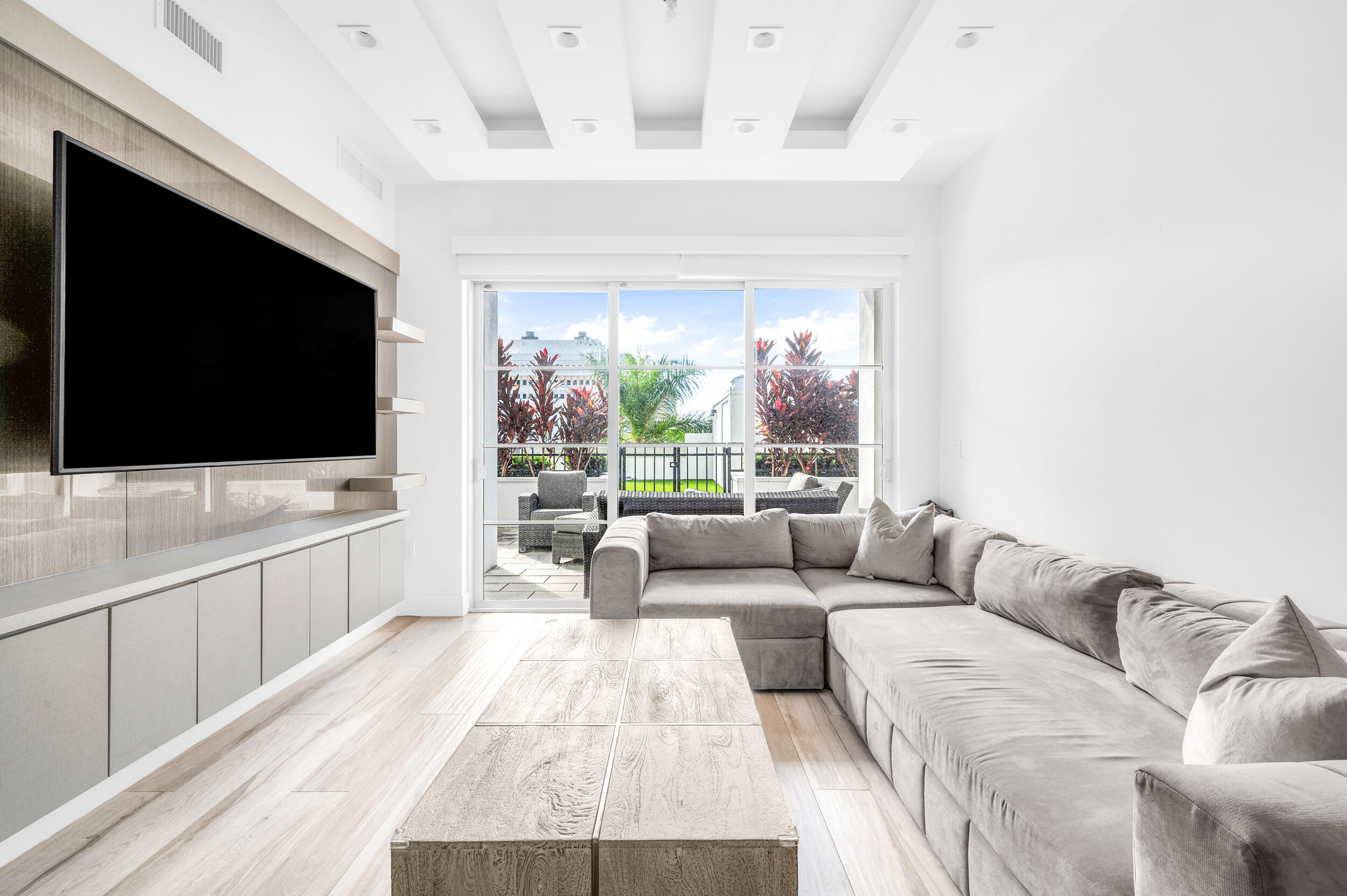 155 E Boca Raton #418, Boca Raton FL 33432