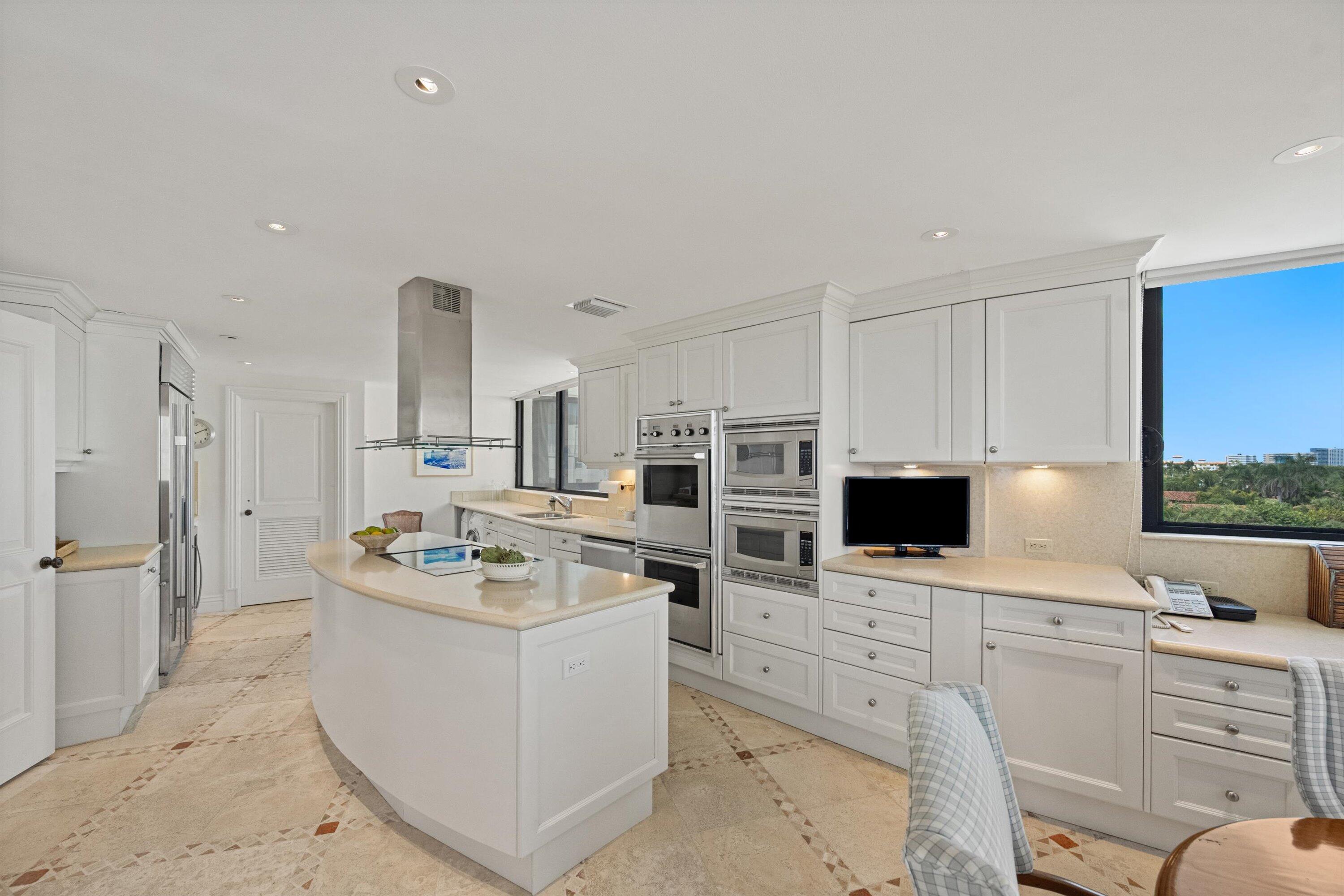 150 N Ocean #Ph 3, Palm Beach FL 33480