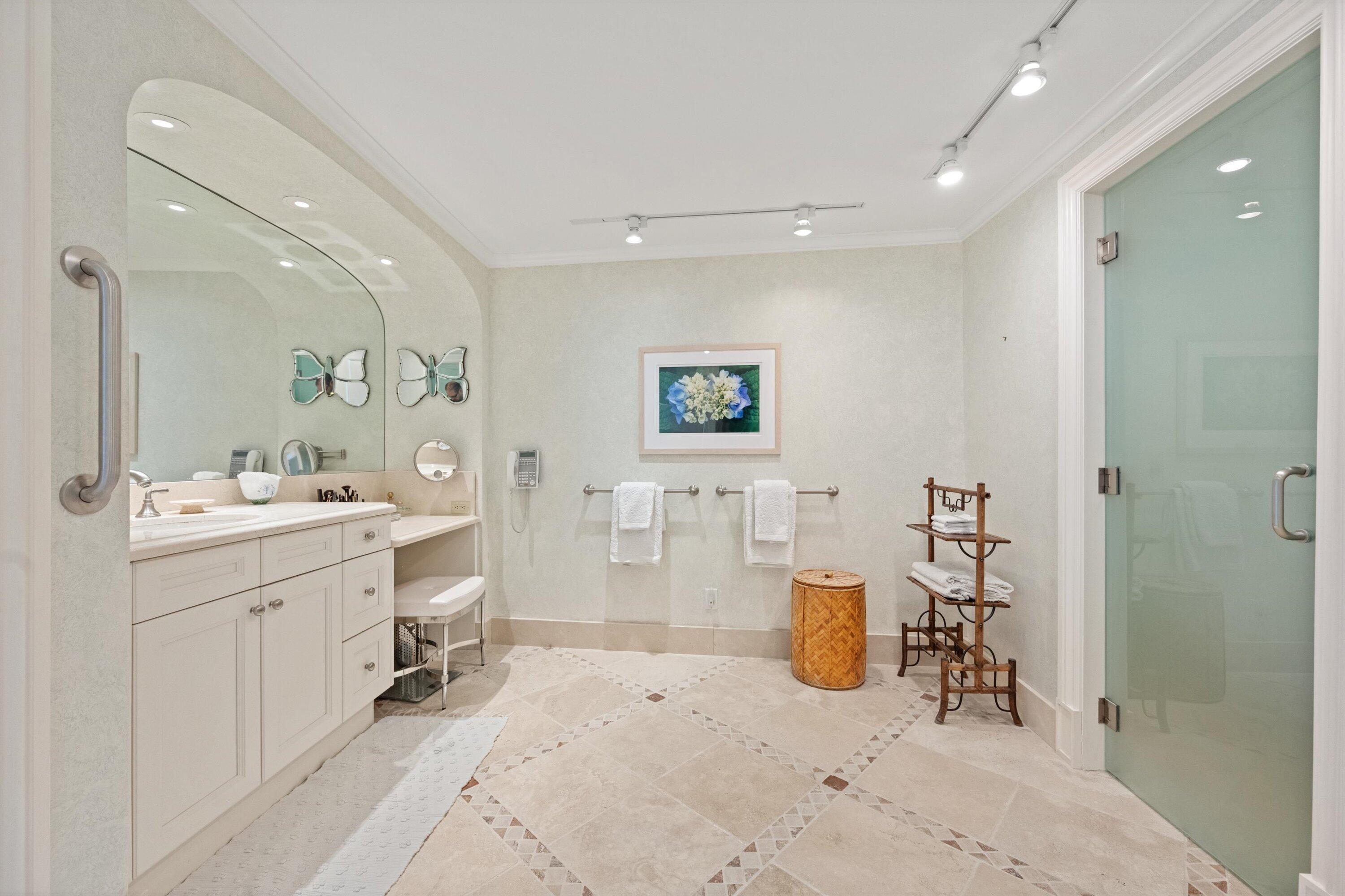 150 N Ocean #Ph 3, Palm Beach FL 33480