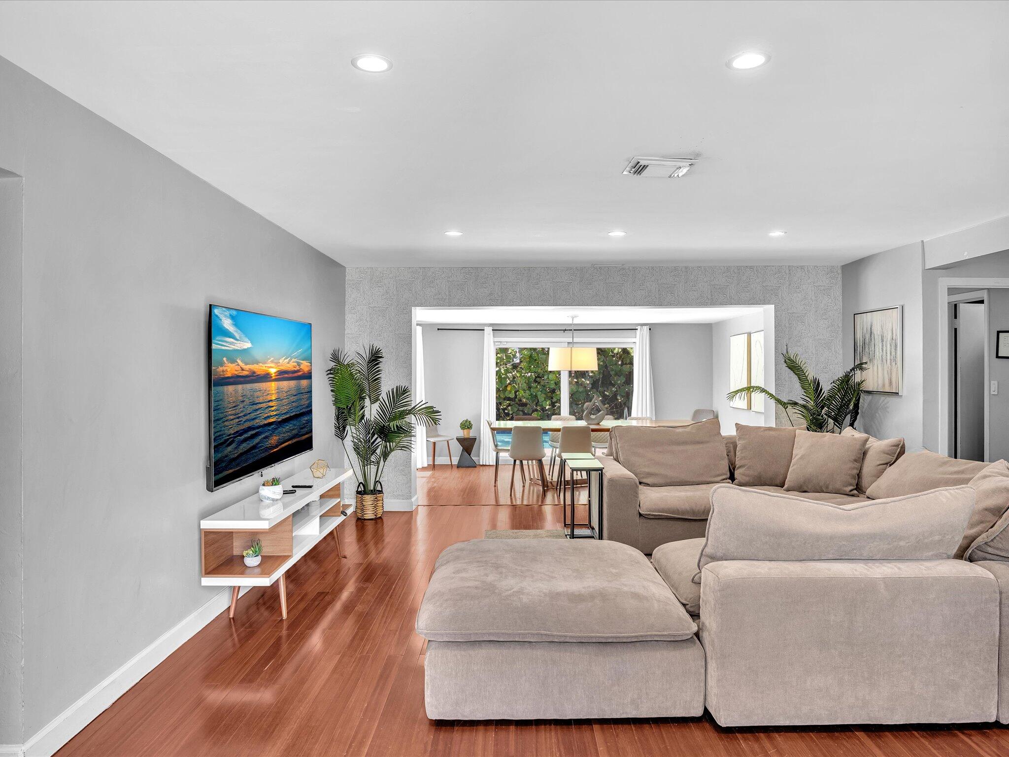 1786 NE 21st, Fort Lauderdale FL 33305