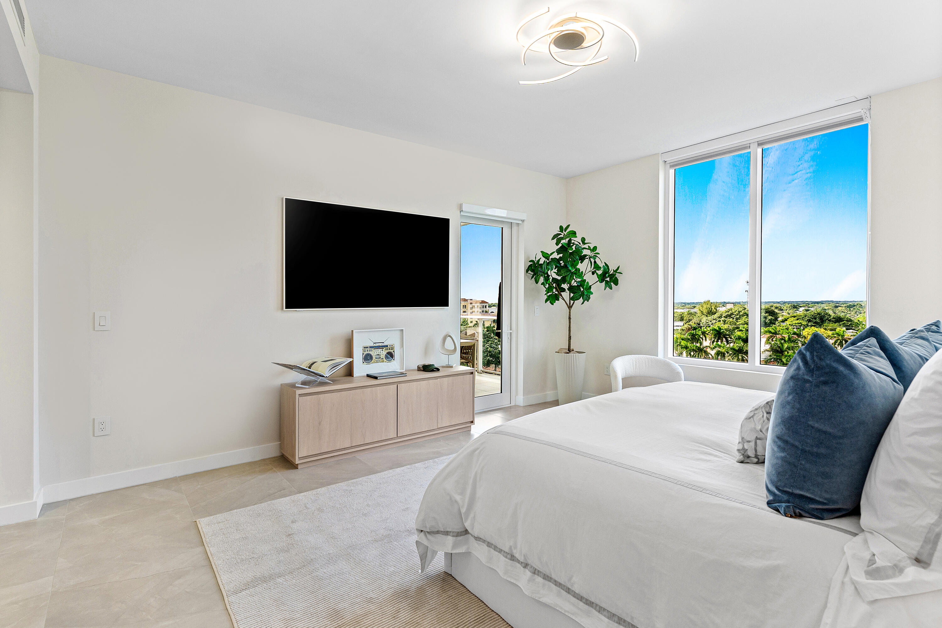 220 SE Mizner #810, Boca Raton FL 33432