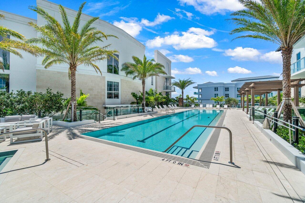 220 SE Mizner #810, Boca Raton FL 33432