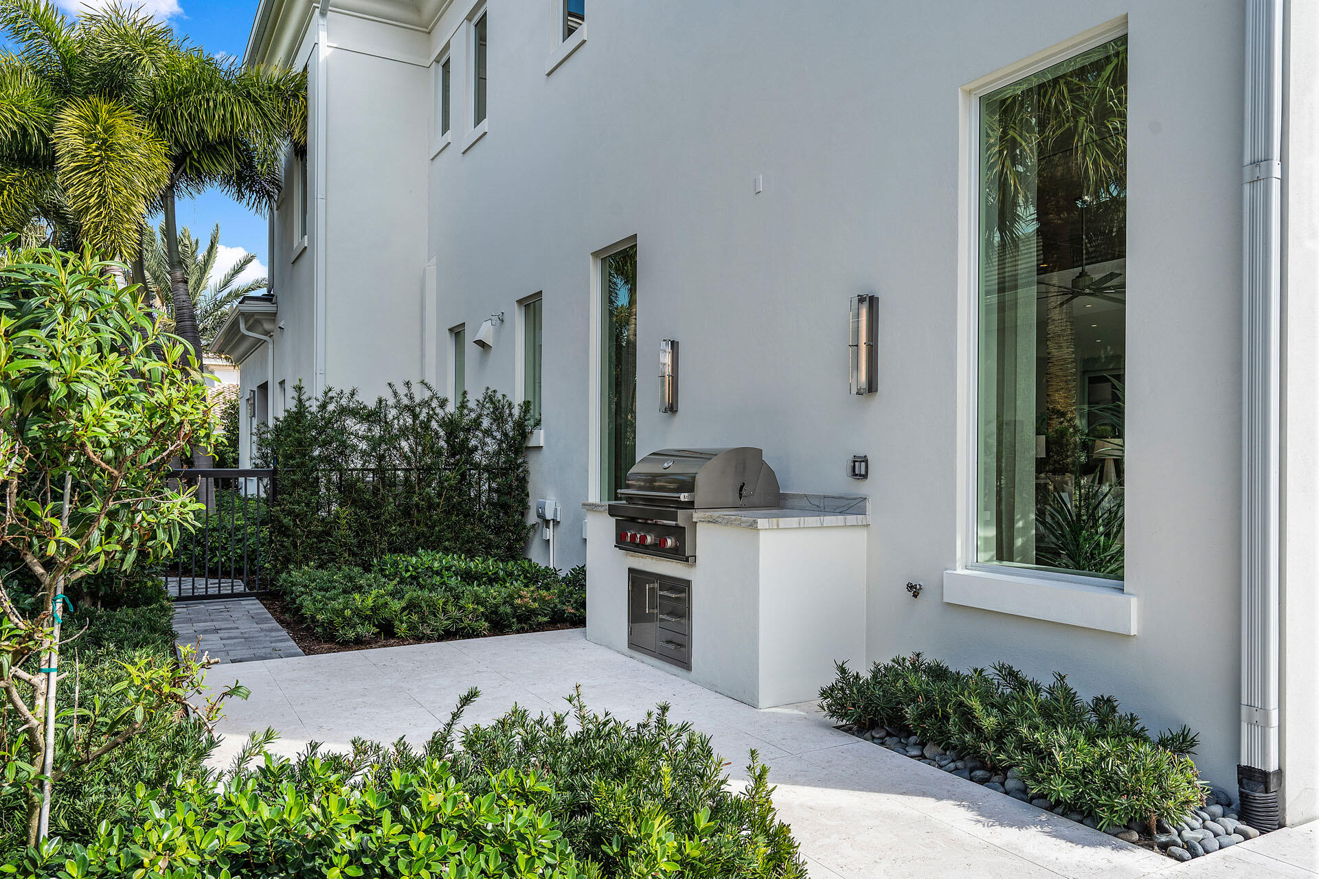 148 Thatch Palm, Boca Raton FL 33432